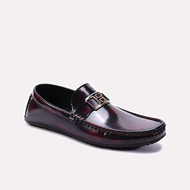 Brown Glossy Loafers 0130878 Durable Base Cushioned Insole
