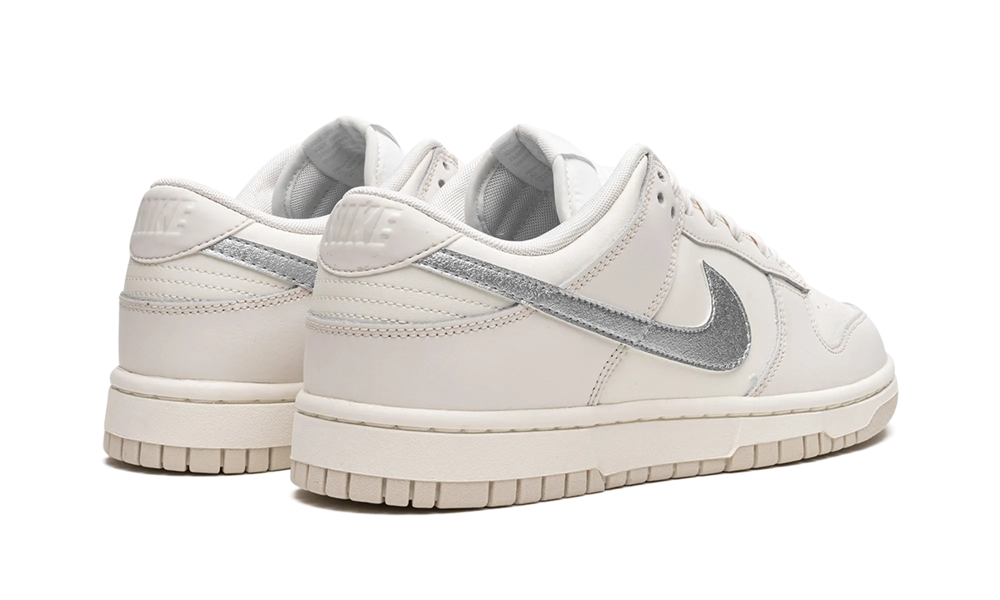 DUNK LO ESS TREND MNS WMNS "Sail / Oxygen Purple" Breathable   mesh Friend Hike