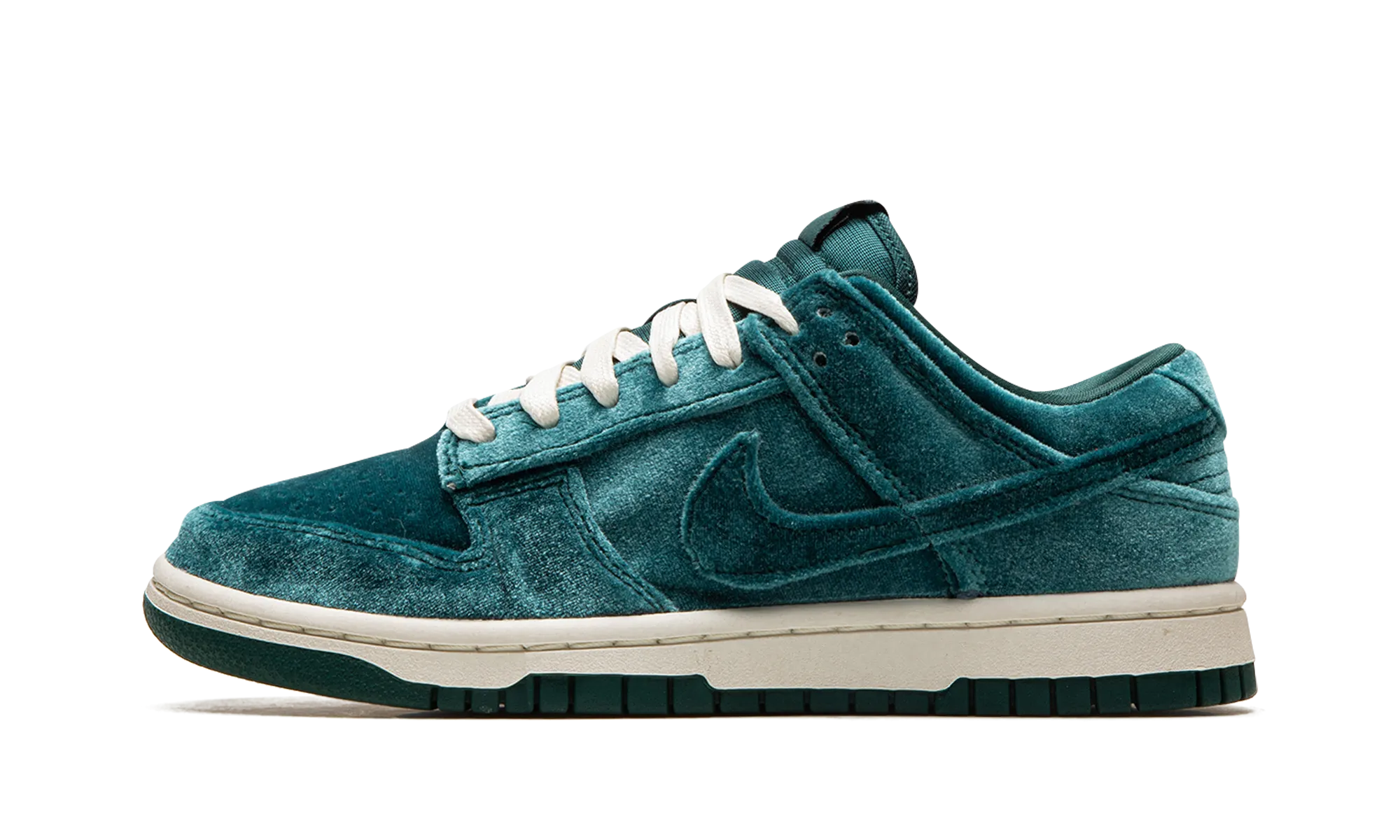 DUNK LO MNS WMNS "Green Velvet" Neutral Color