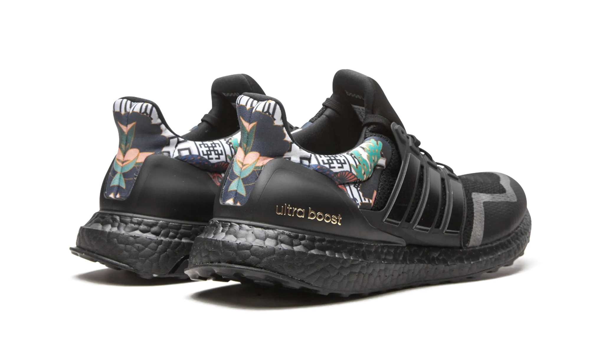 On Move UltraBoost DNA "Chinese New Year 2020"