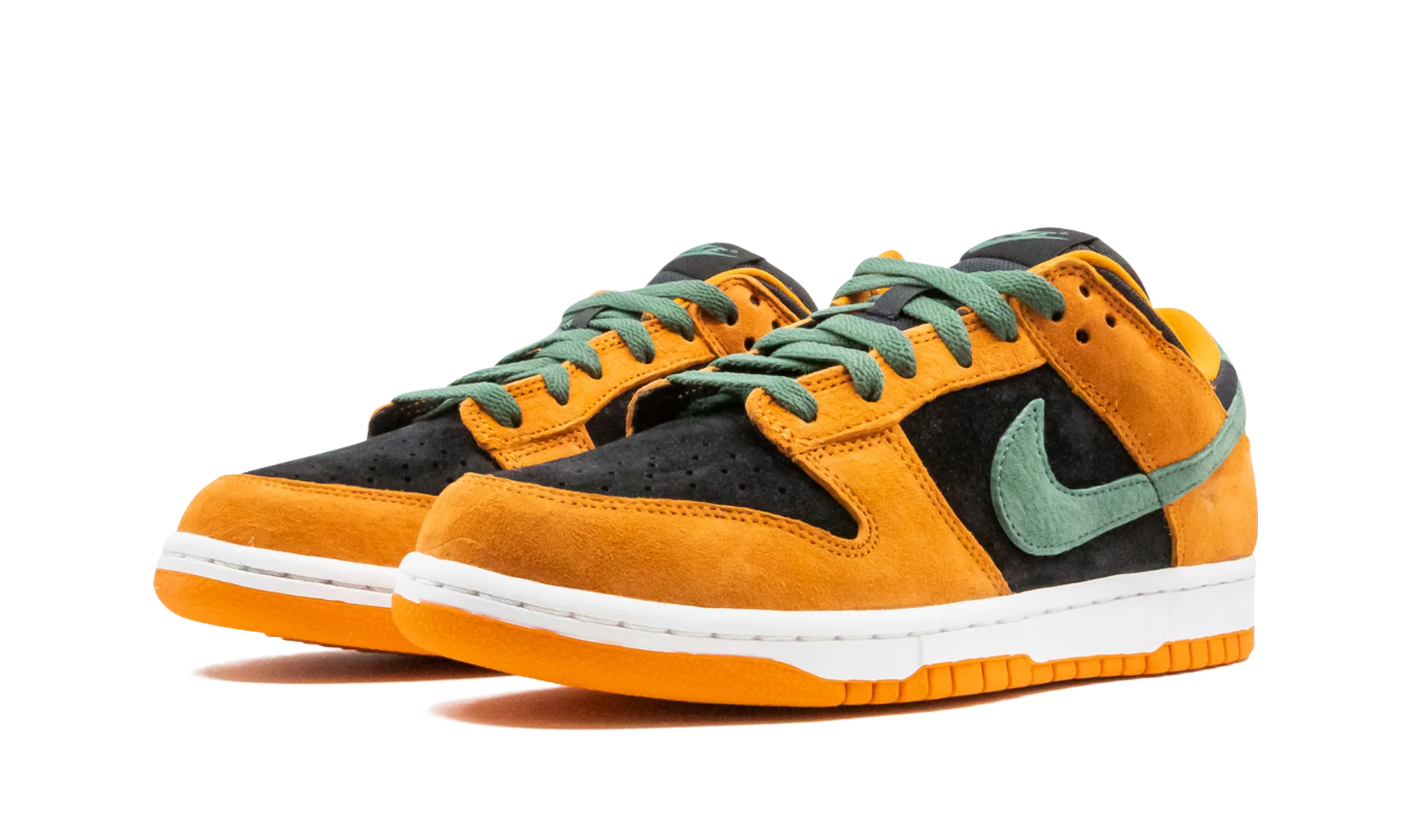 Heel Hug Dunk Low SP "Ceramic"