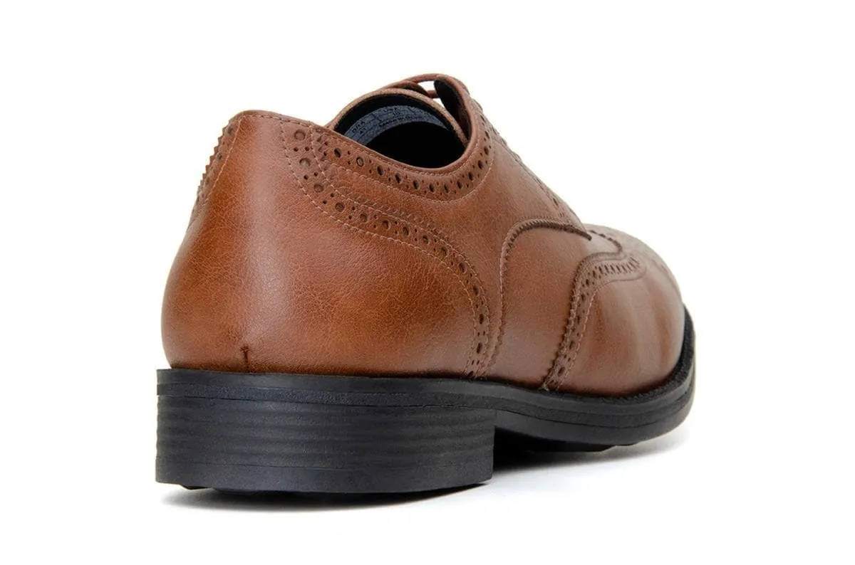 'Viterbo' classic wing-tip vegan leather by Vincente Verde -  cognac Flexible Fit City Adventure Eco Friendly Backpacking Trip