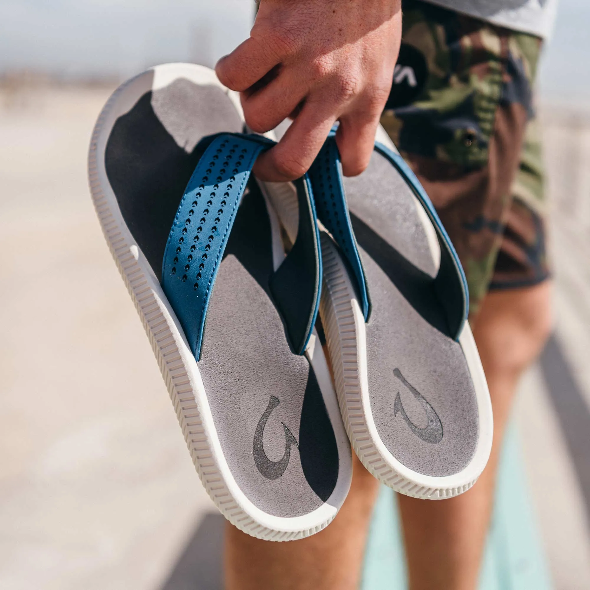 Ulele - Slate Blue / Charcoal Fresh Look