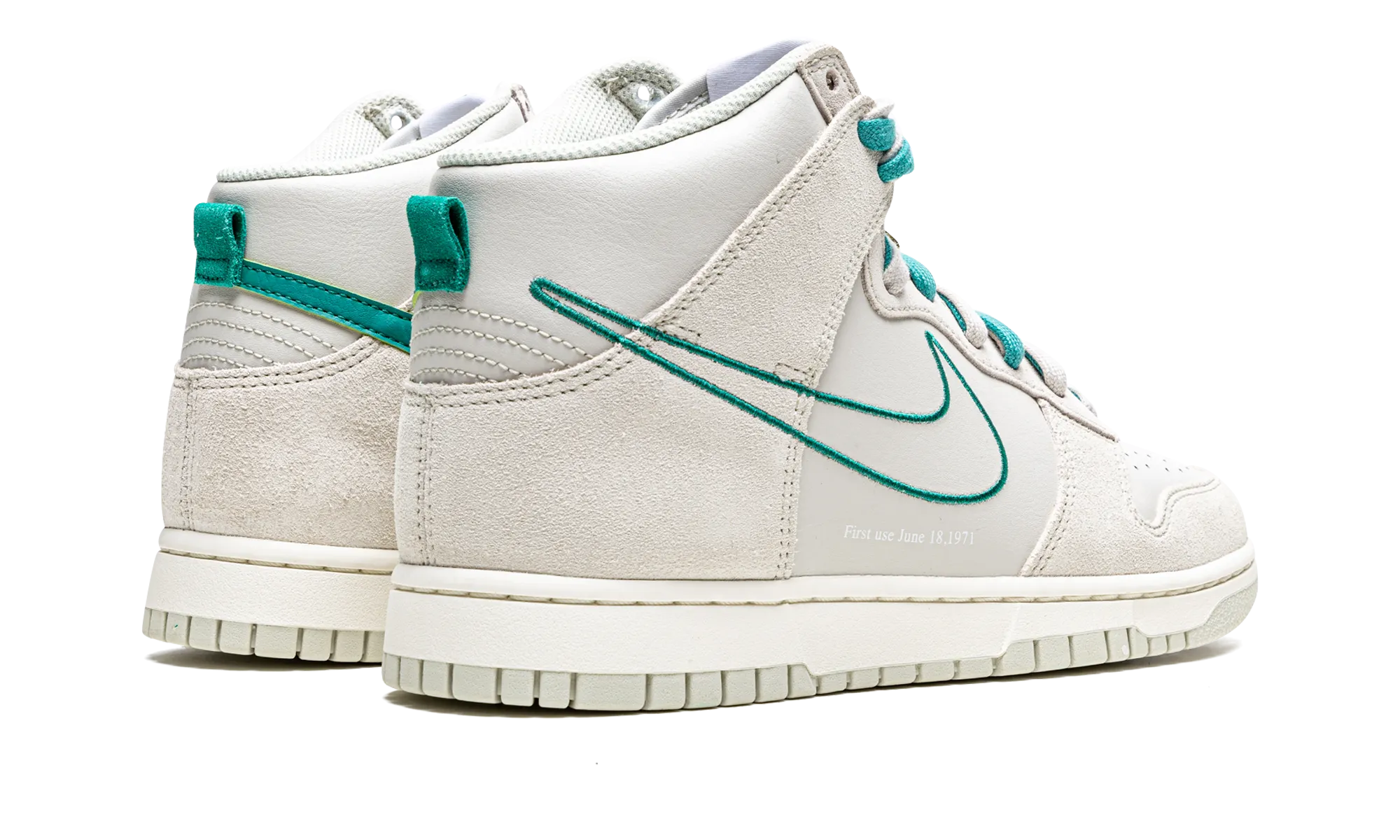 Comfort Flex Modern Twist Dunk High SE "First Use - Green Noise"