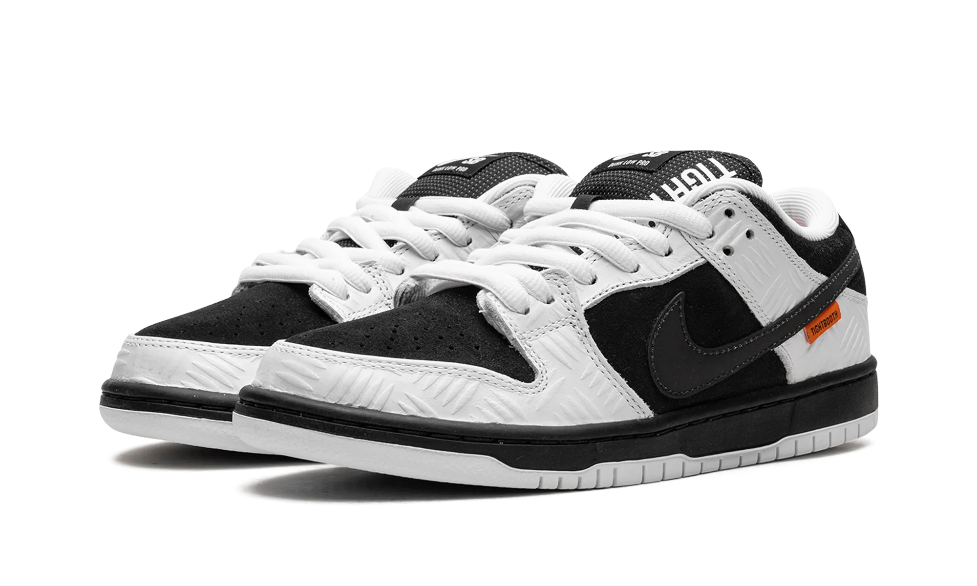 Run Daily Flexible Materials SB Dunk Low "TIGHTBOOTH"
