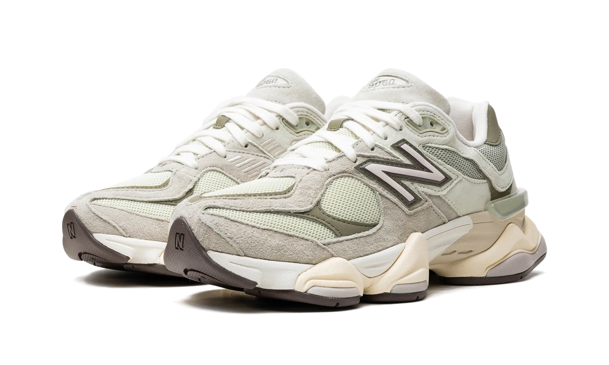 9060 "Olive" No Breakin Outfit Neutral
