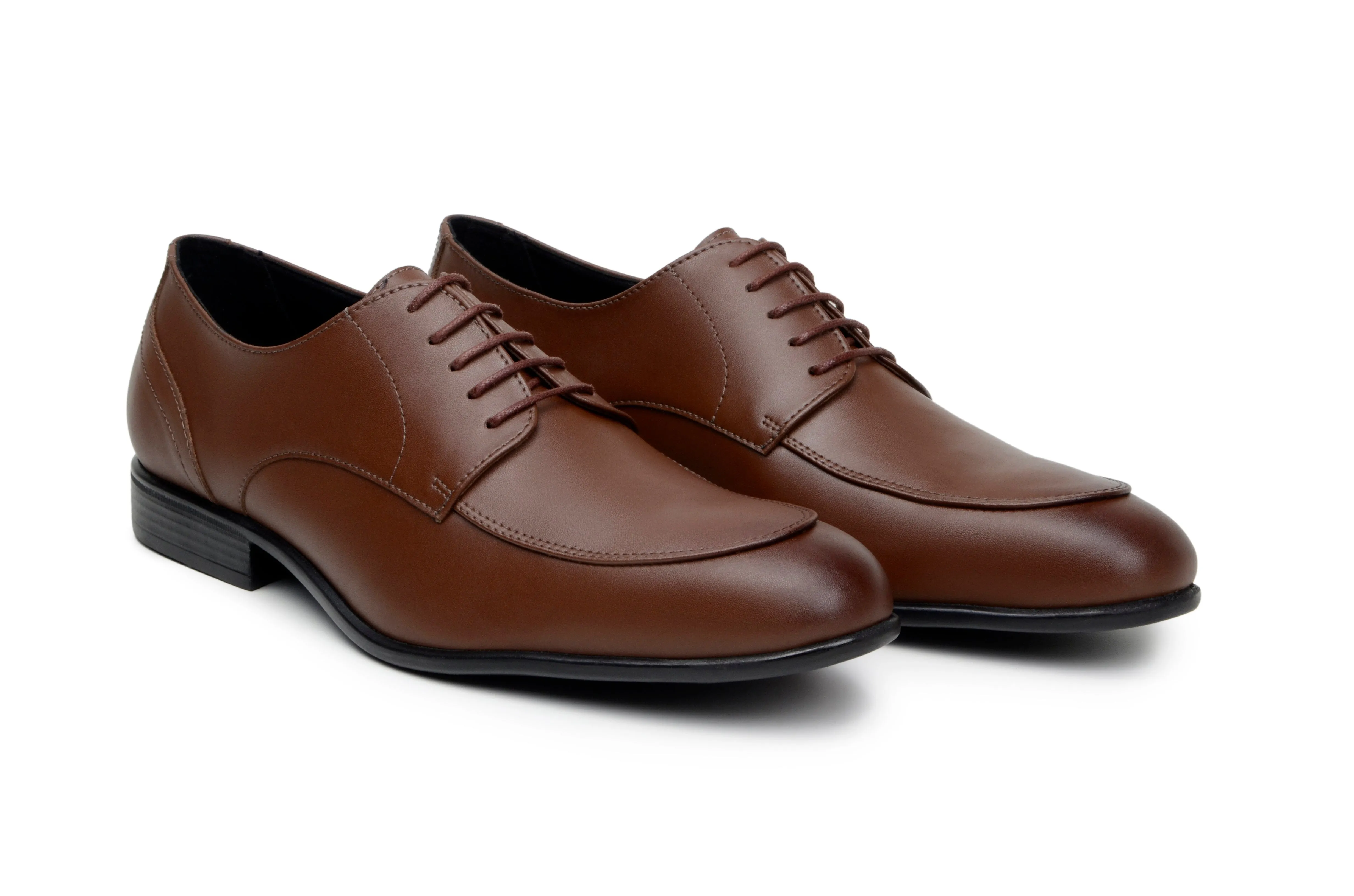 'Adrian' men's classic oxford in vegan leather by Zette Shoes - cognac All Weather Urban Walkers