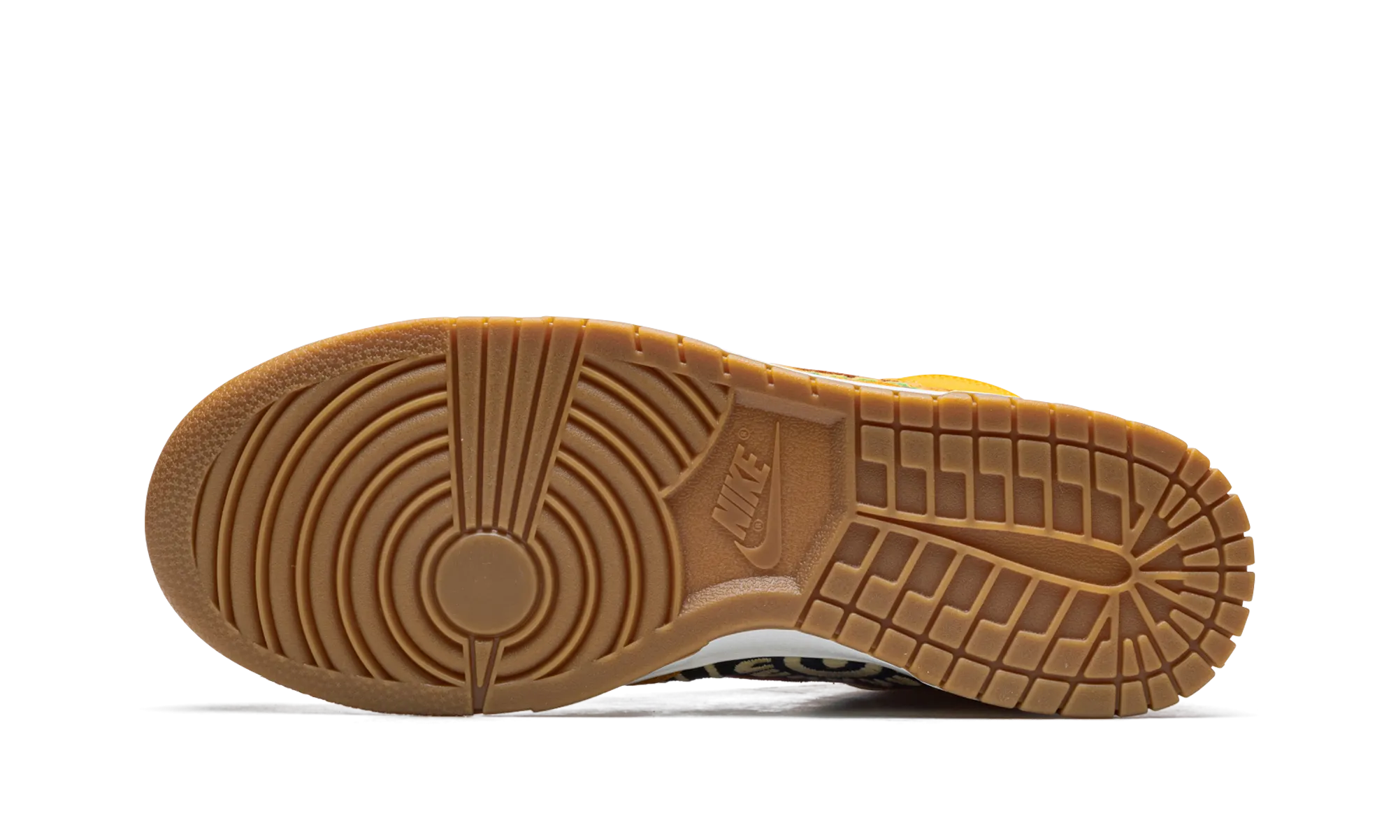 Modern Pace Smooth Upper Dunk High "Somos Familia"