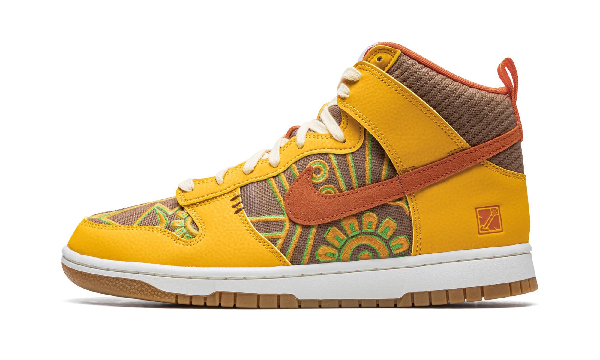 Classic Dunk High "Somos Familia"