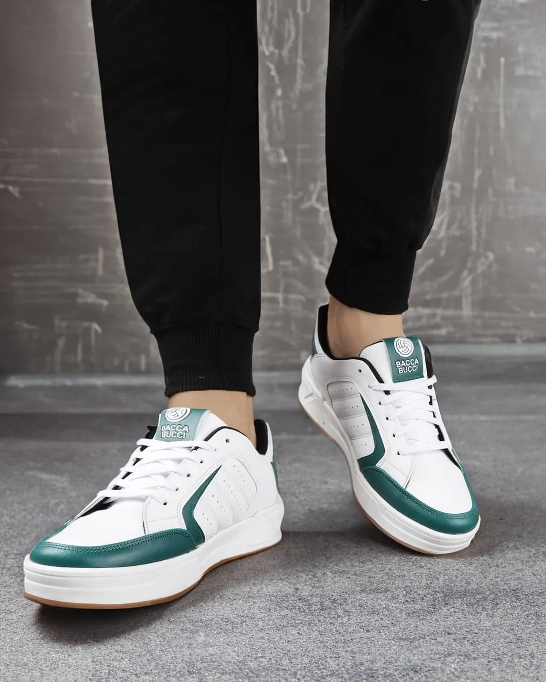 Bacca Bucci Manhattan Low-Top Sneakers Ventilated Design Spanish Bold