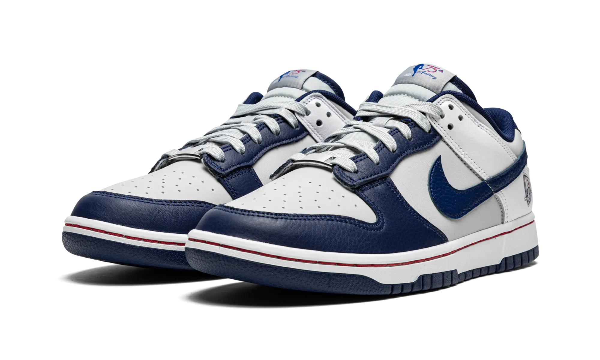 Dunk Low Retro EMB "NBA 75th Anniversary Brooklyn Nets" Slow Step