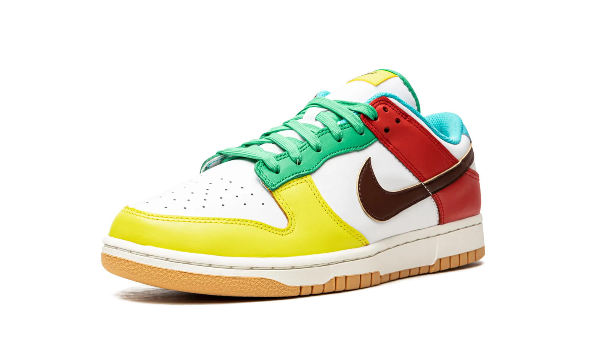 Dunk Low "Free 99 - White" Urban Chill Essential Wear