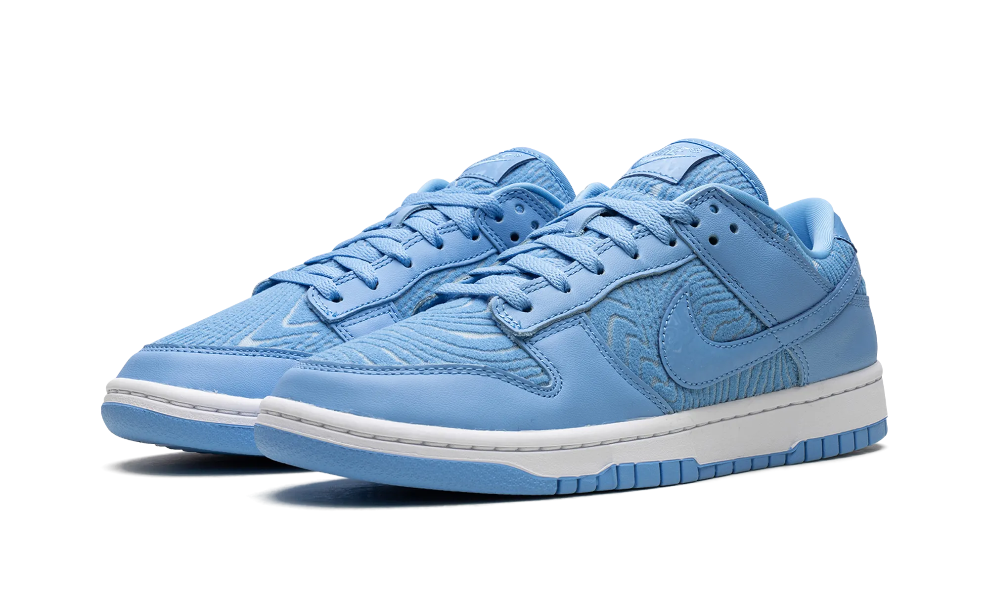 Dunk Low PRM "Topography University Blue" Field Hike