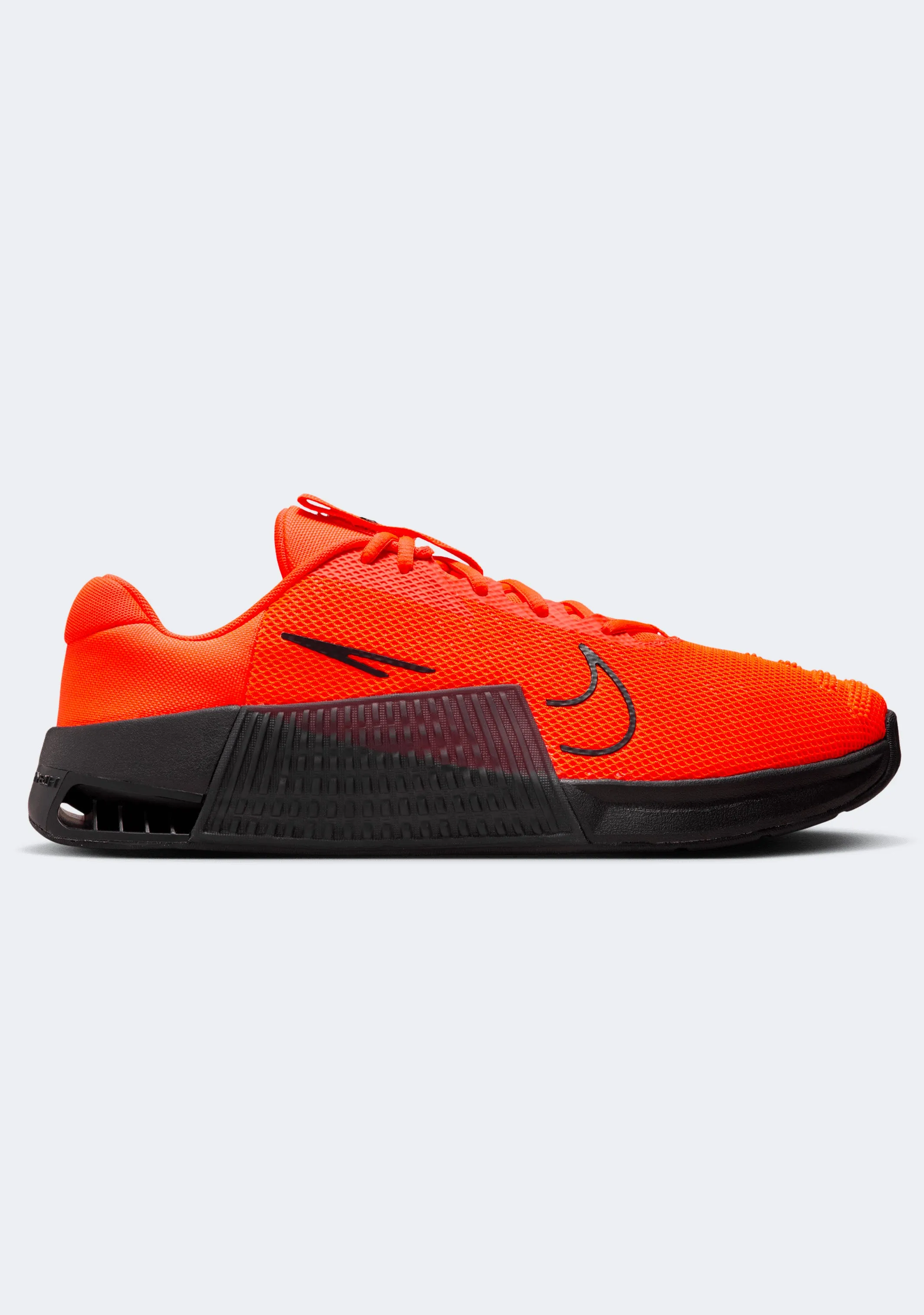 Day To Night Move Fast Nike Men's Metcon 9