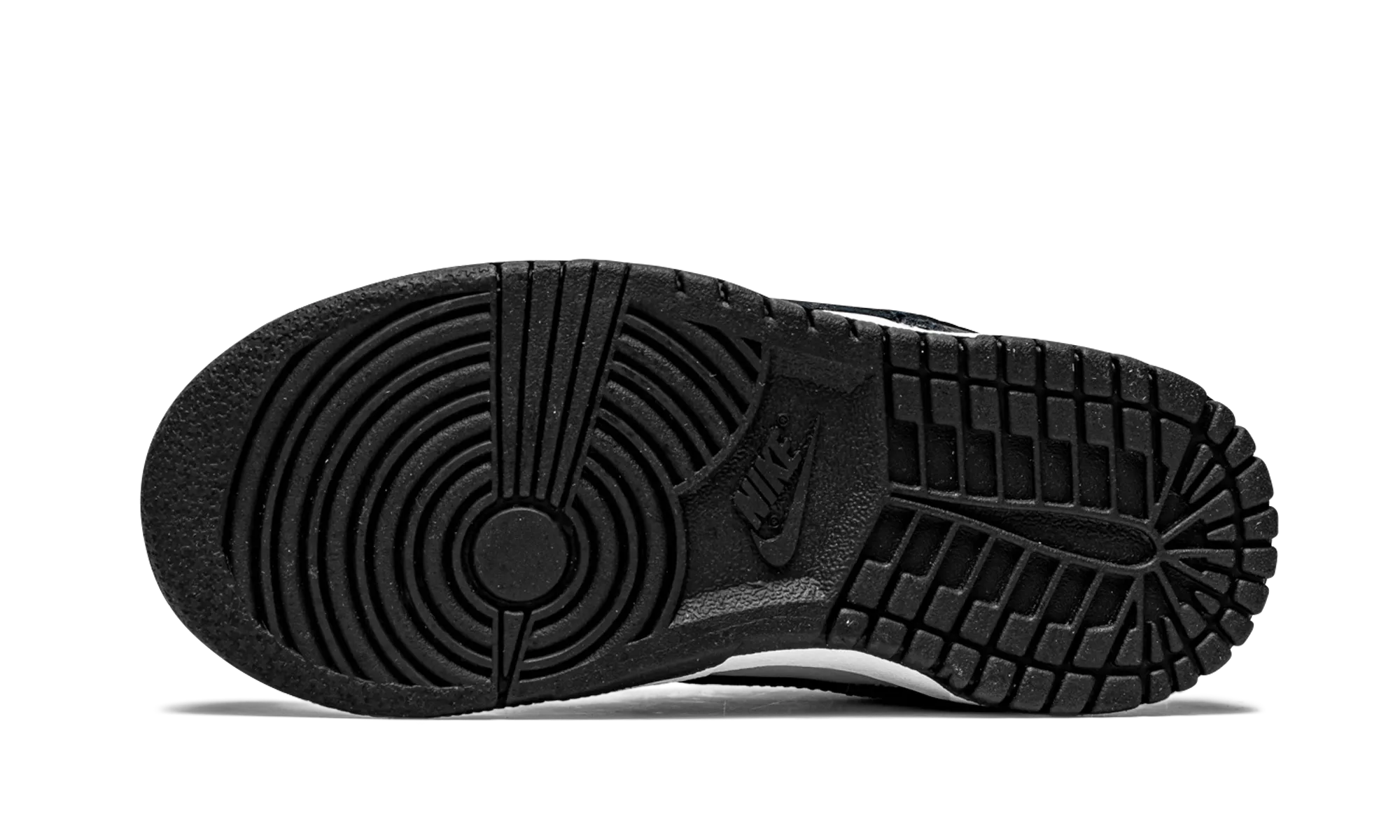Trend Spot Dunk Low TD "Panda - Black / White"