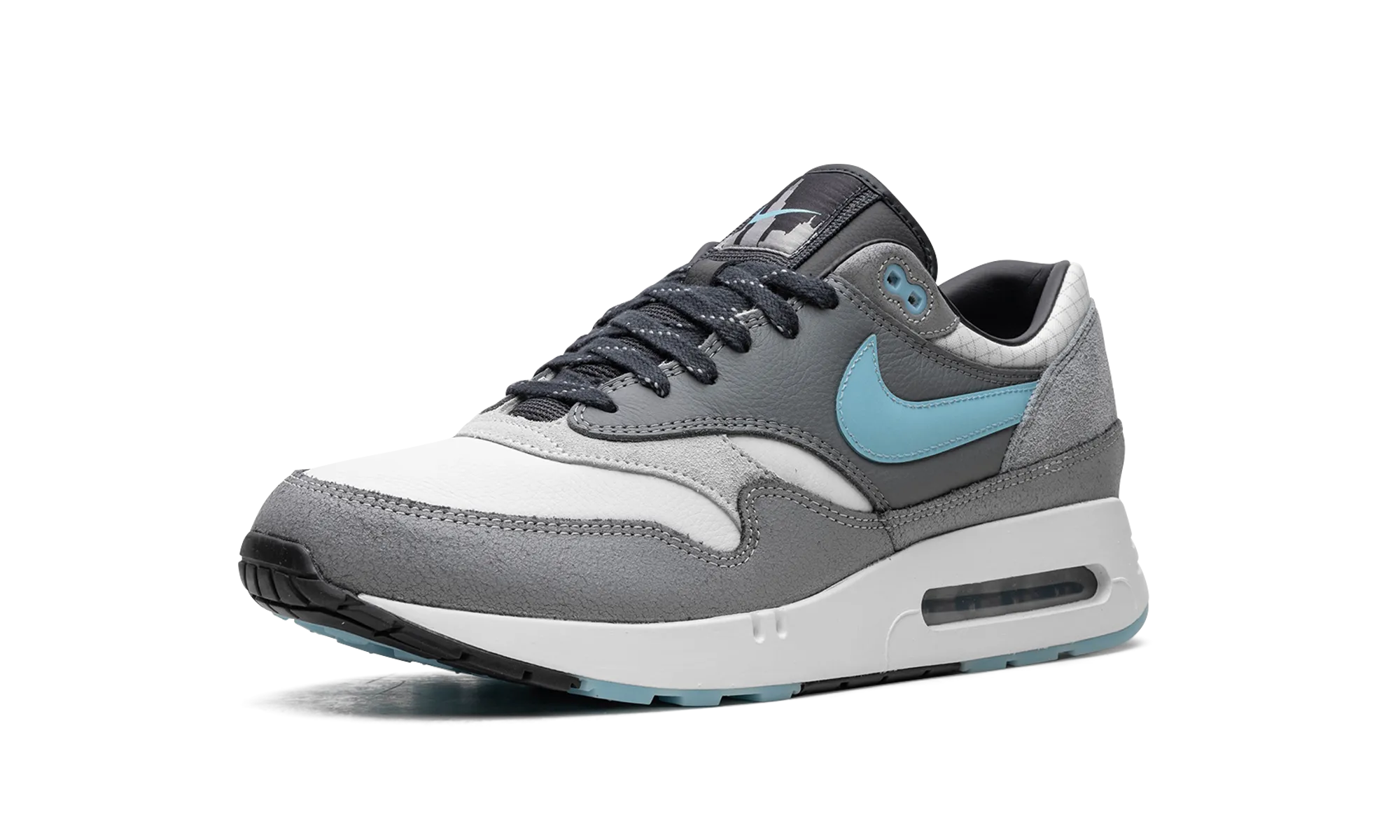 Street Look Dusk Walk Air Max 1 '86 "Chicago"