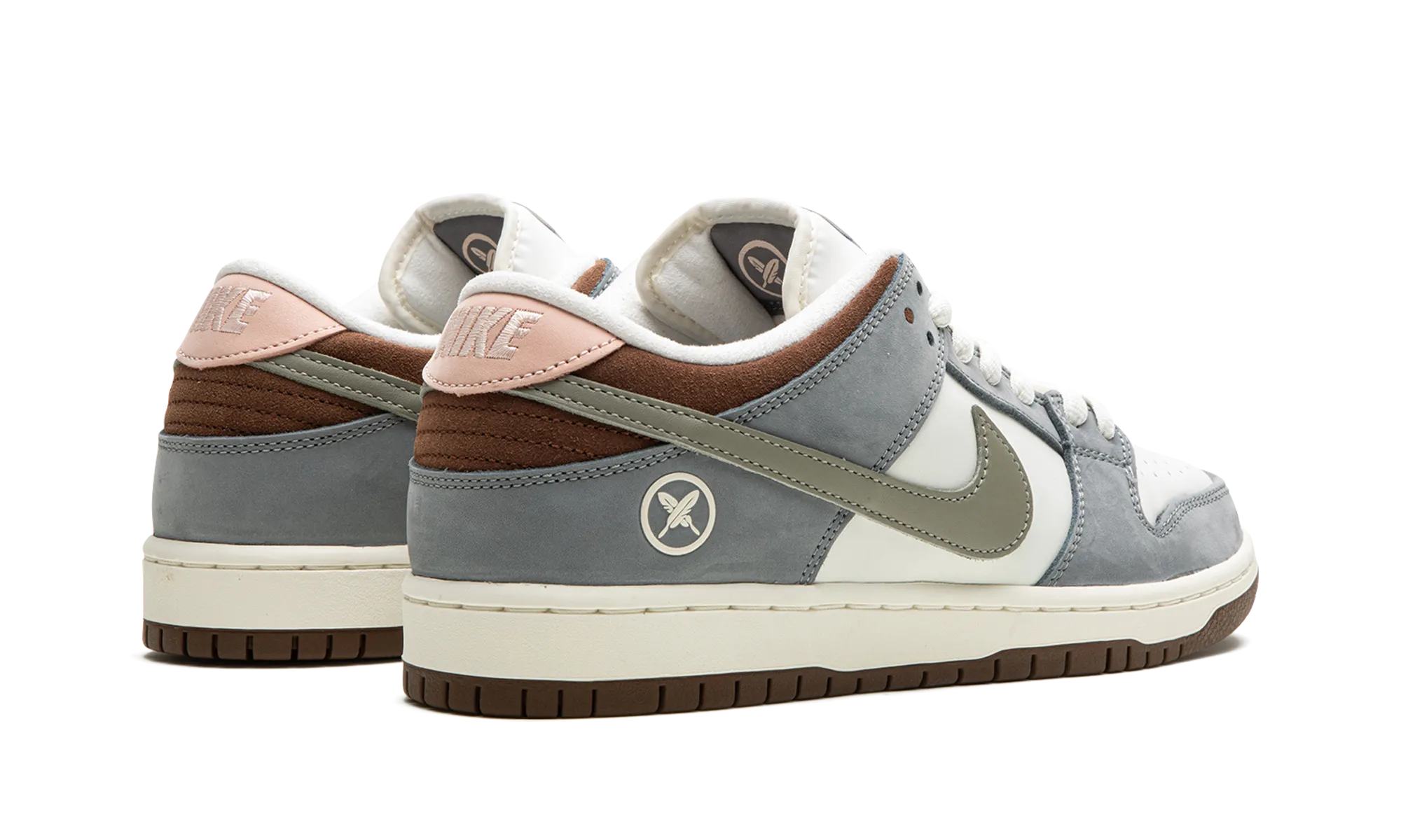 SB Dunk Low "Yuto Horigome" Refined Style Stylish Upper