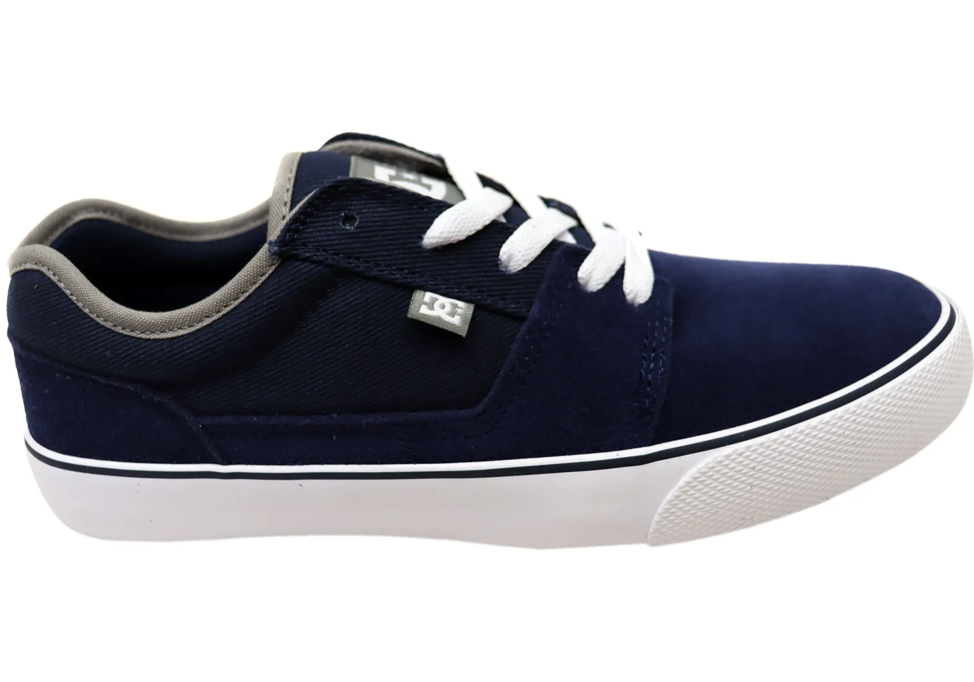 Active Design Street Ready DC Shoes Mens Comfortable Tonik Leather Lace Up Shoes Navy White