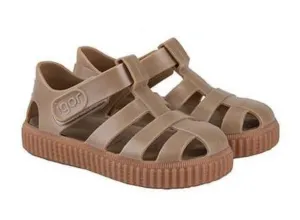 Igor Girl's and Boy's Nico Caramelo Jelly Sandals,  Taupe Stylish Travel Flats