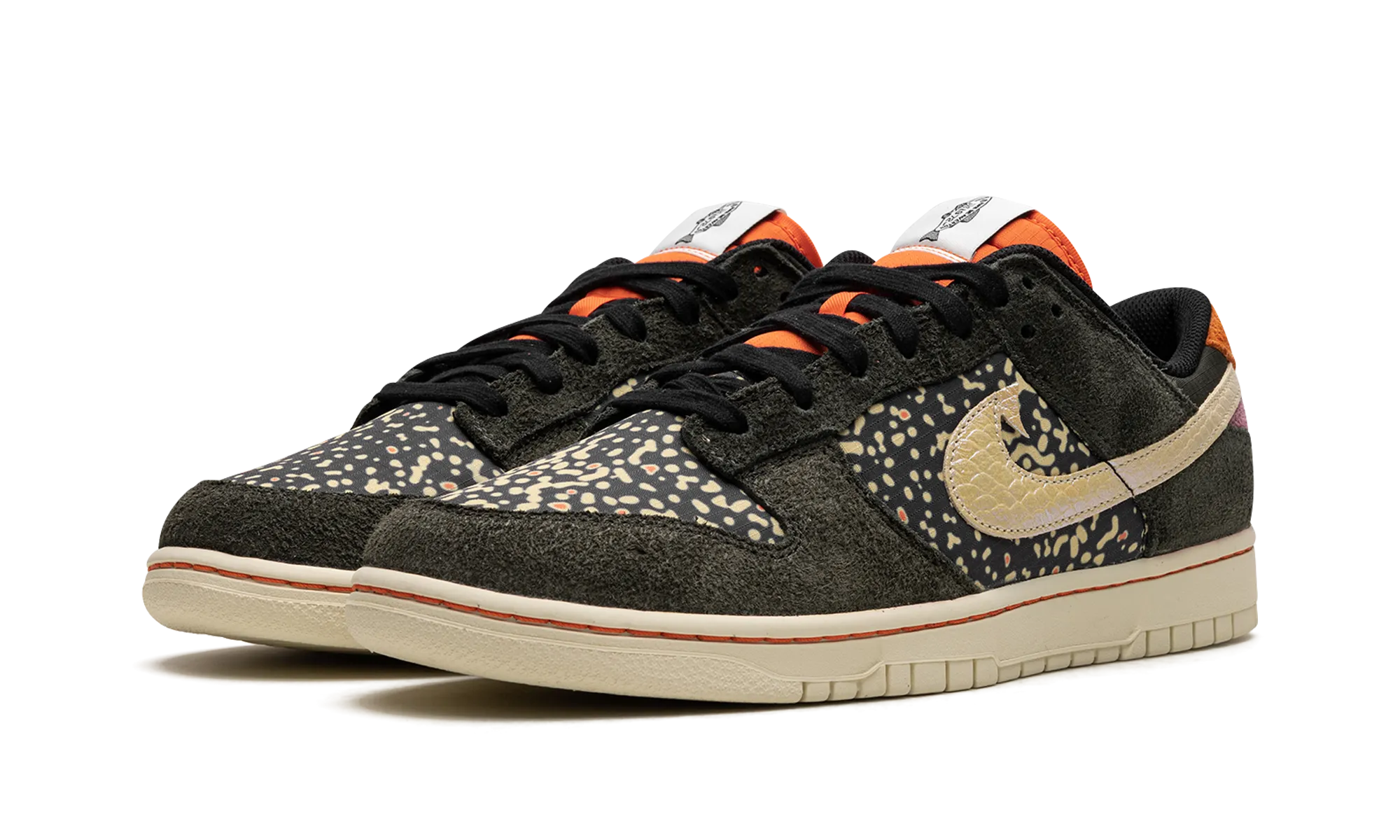 Dunk Low "Trout" Effortless Step