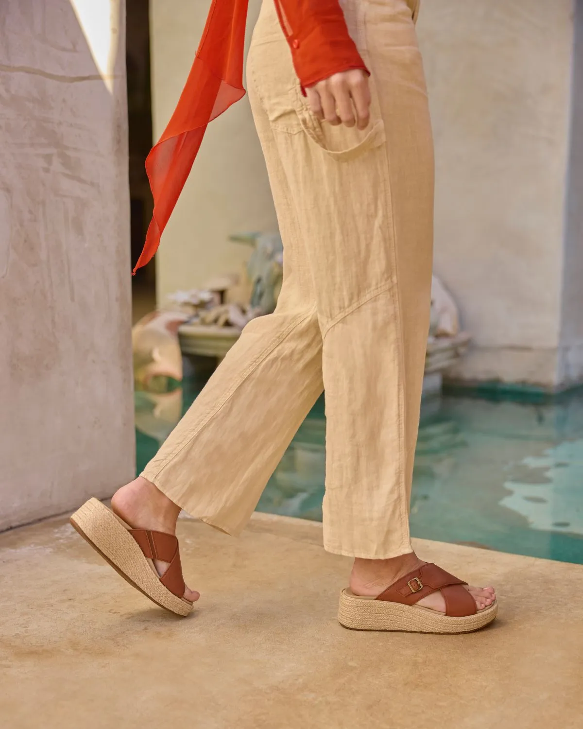 Solstice Cross Slide Trendy And Comfortable