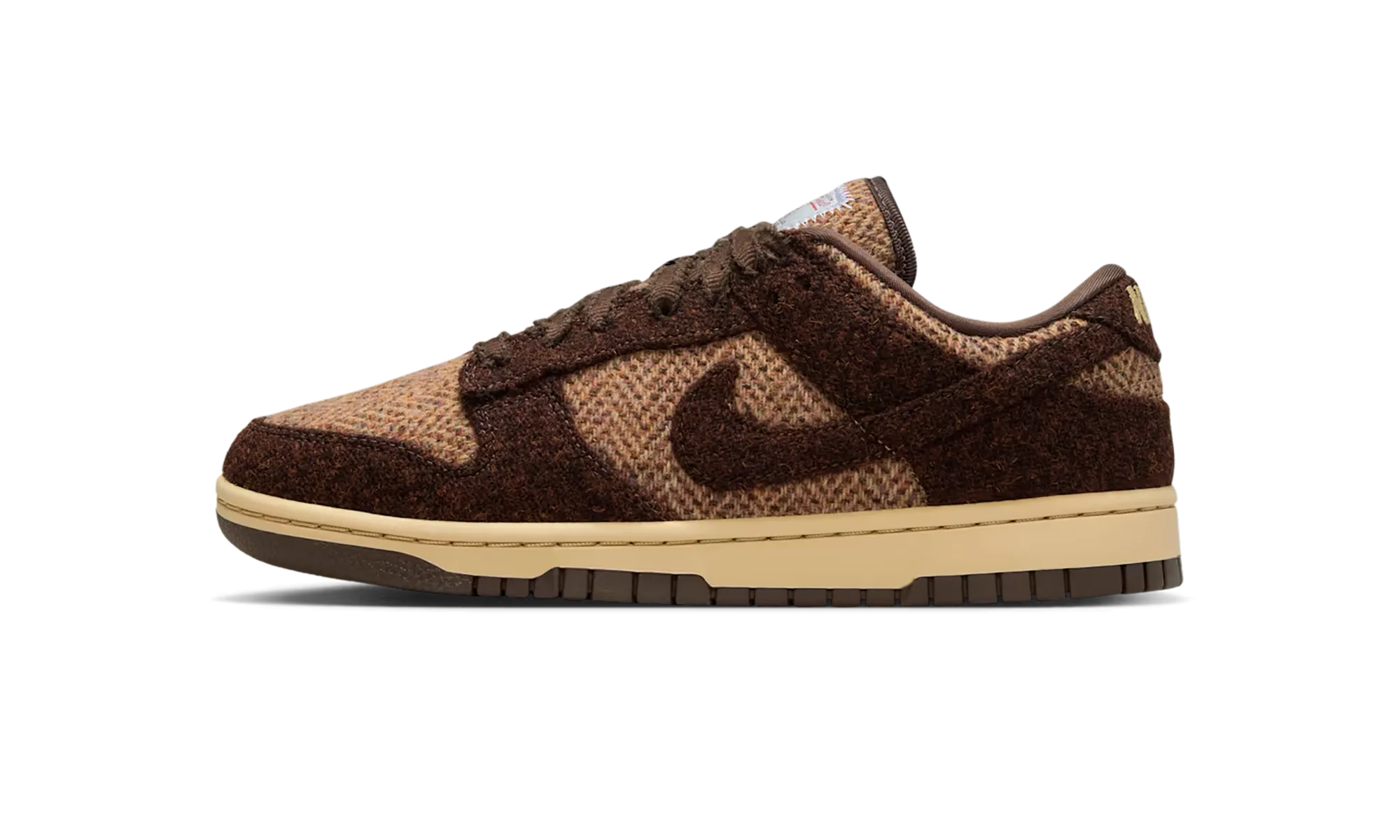 Chill Look Harbor Jog Dunk Low WMNS "Harris Tweed - Sesame"