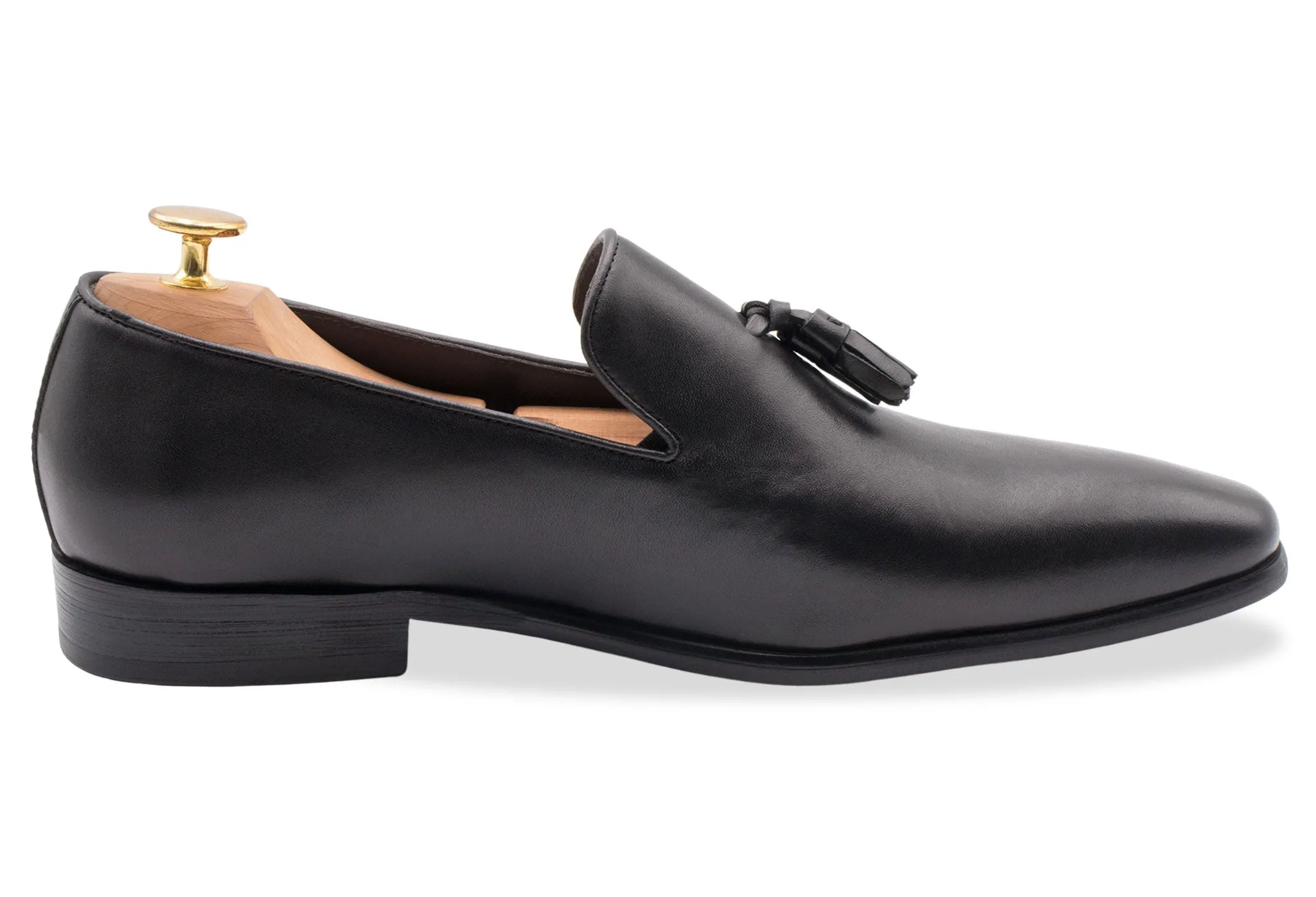 Cool Pop New Drop Polvorines Black Wholecut Tassel Loafer