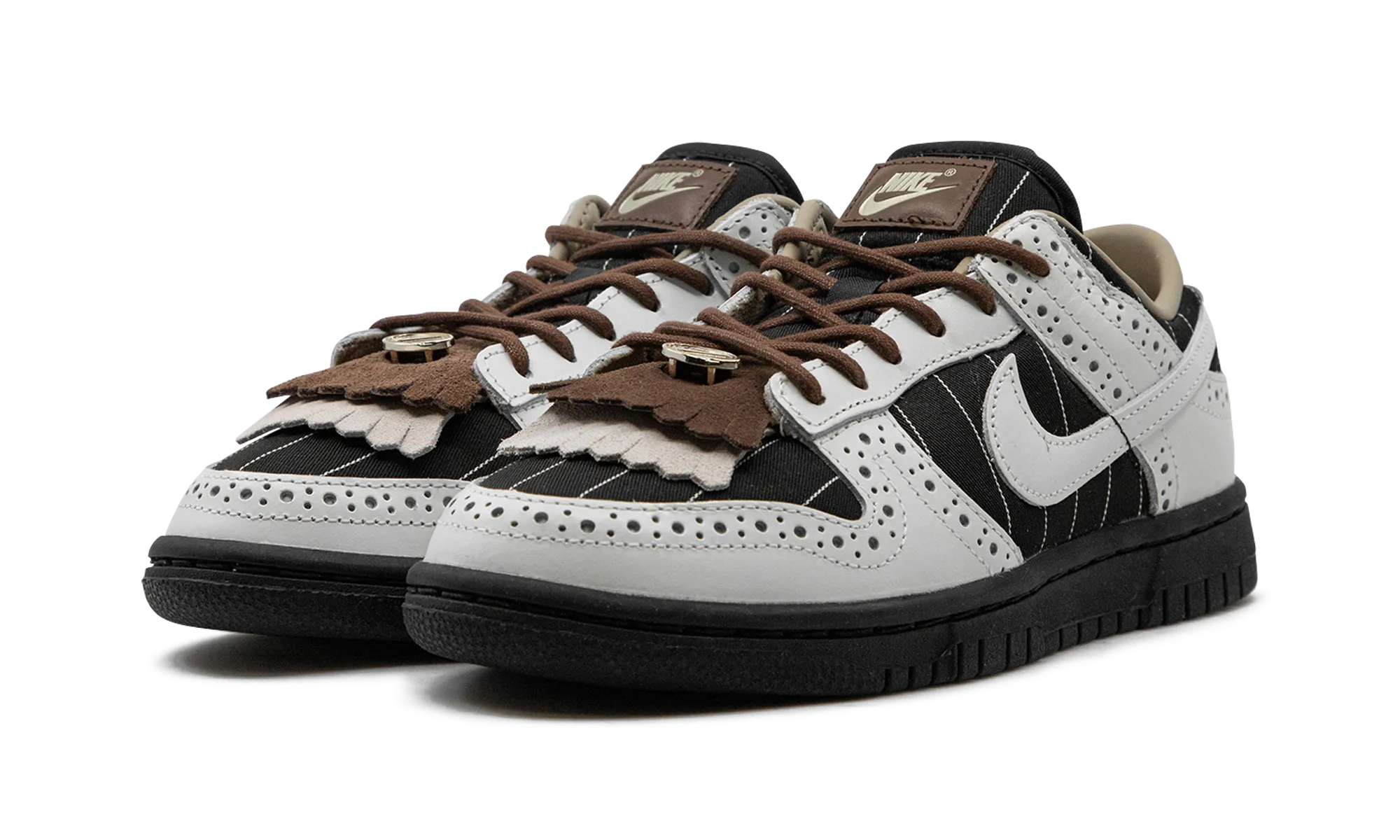 Dunk Low LX WMNS "Brogue Pinstripe" Street Fashioned