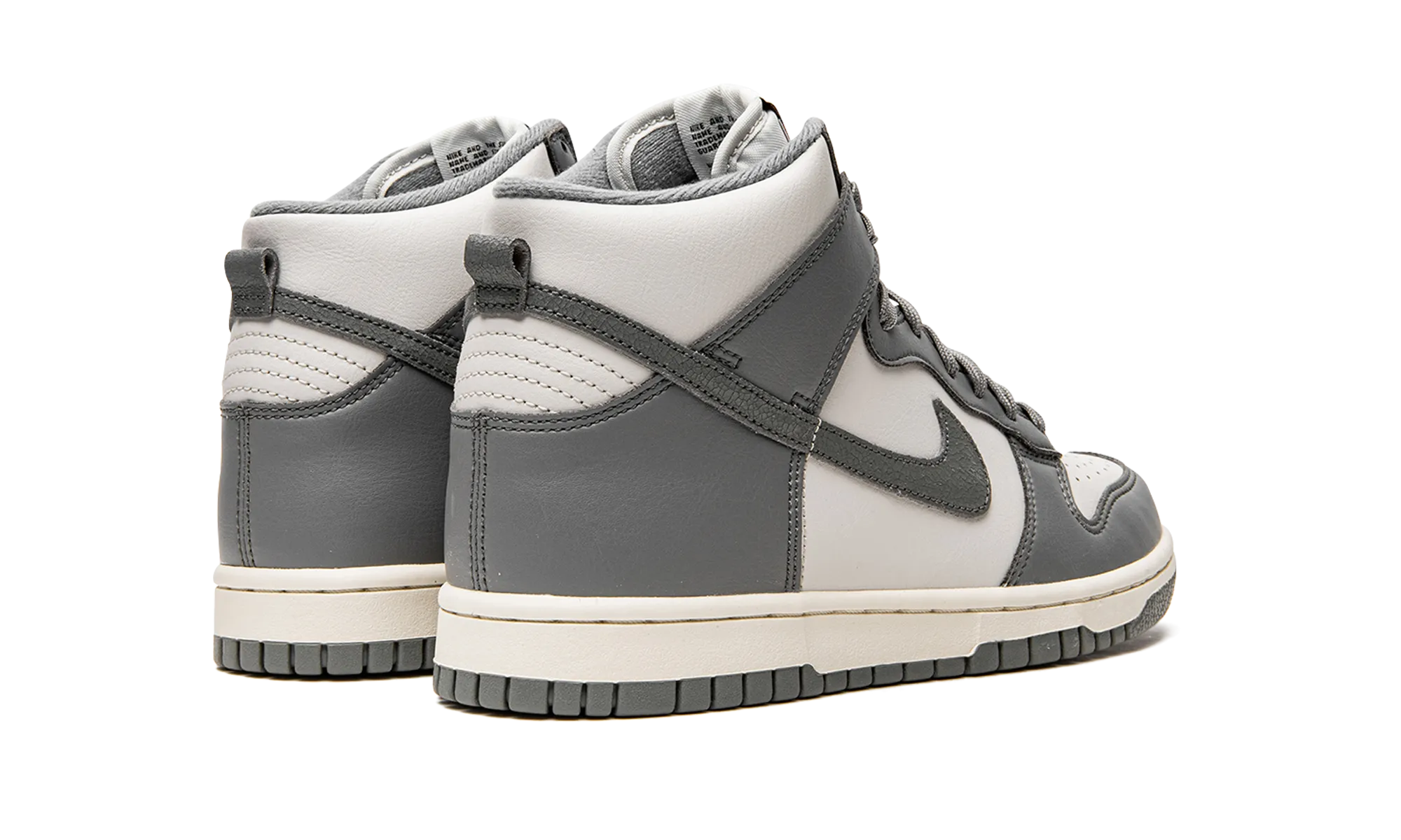 Dunk High SE (GS) "Grey/Sail" Modern Movement