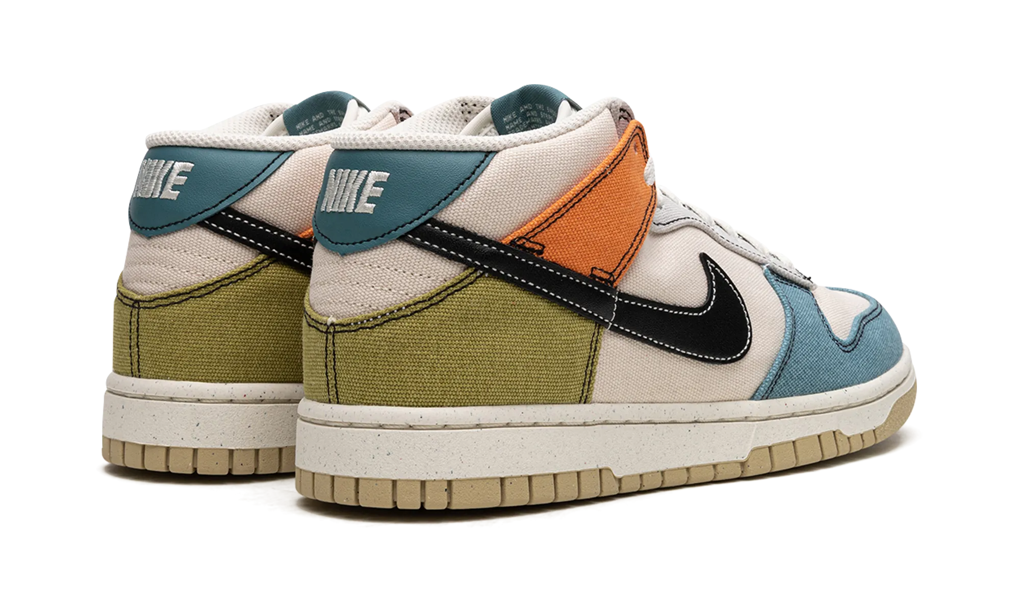 Dunk Mid "Pale Ivory / Multicolor" All Gender Fit Smooth ride