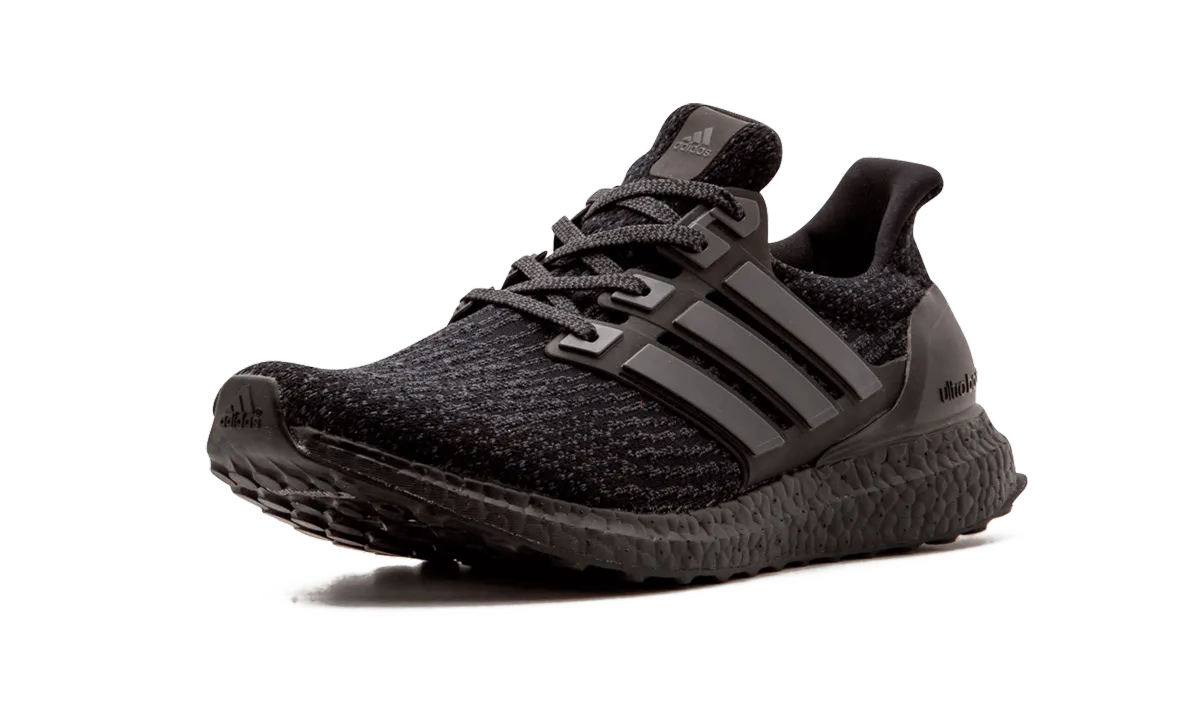 Wind Hike Relax Step UltraBOOST "Triple Black 3.0"