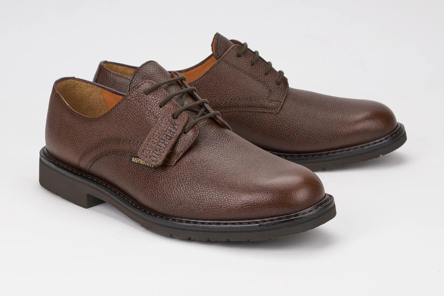 Marlon - Chestnut Pebble Grain 9178N Client Visit Mesh Air