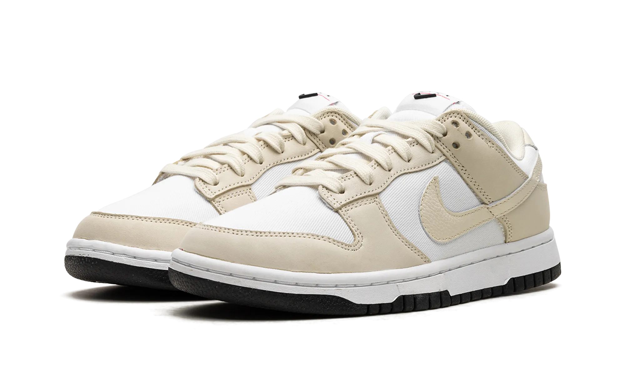 NIKE DUNK LO LX WMNS "Coconut Milk" Beach Trek Open Fit