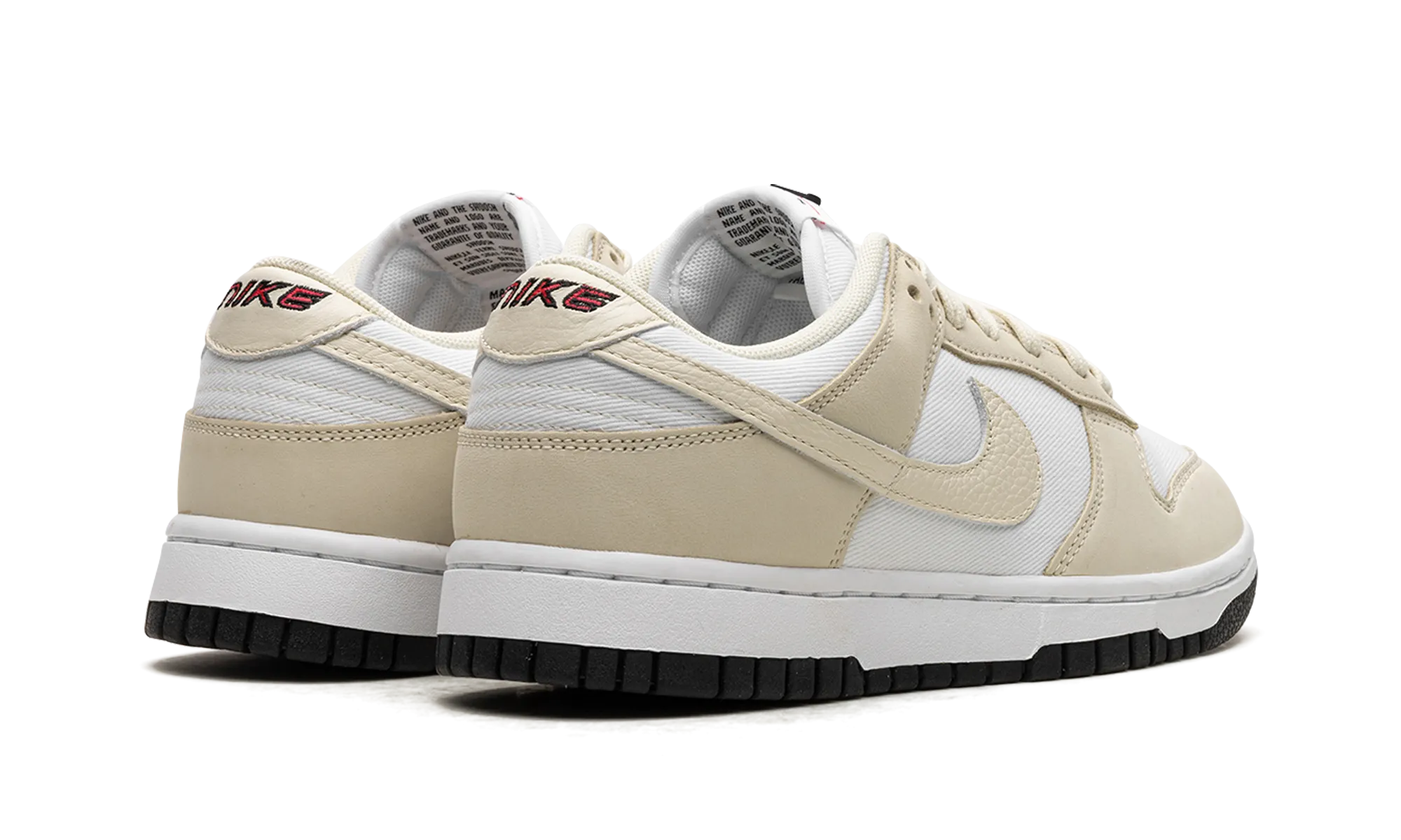 Urban Move Trip Pic NIKE DUNK LO LX WMNS "Coconut Milk"