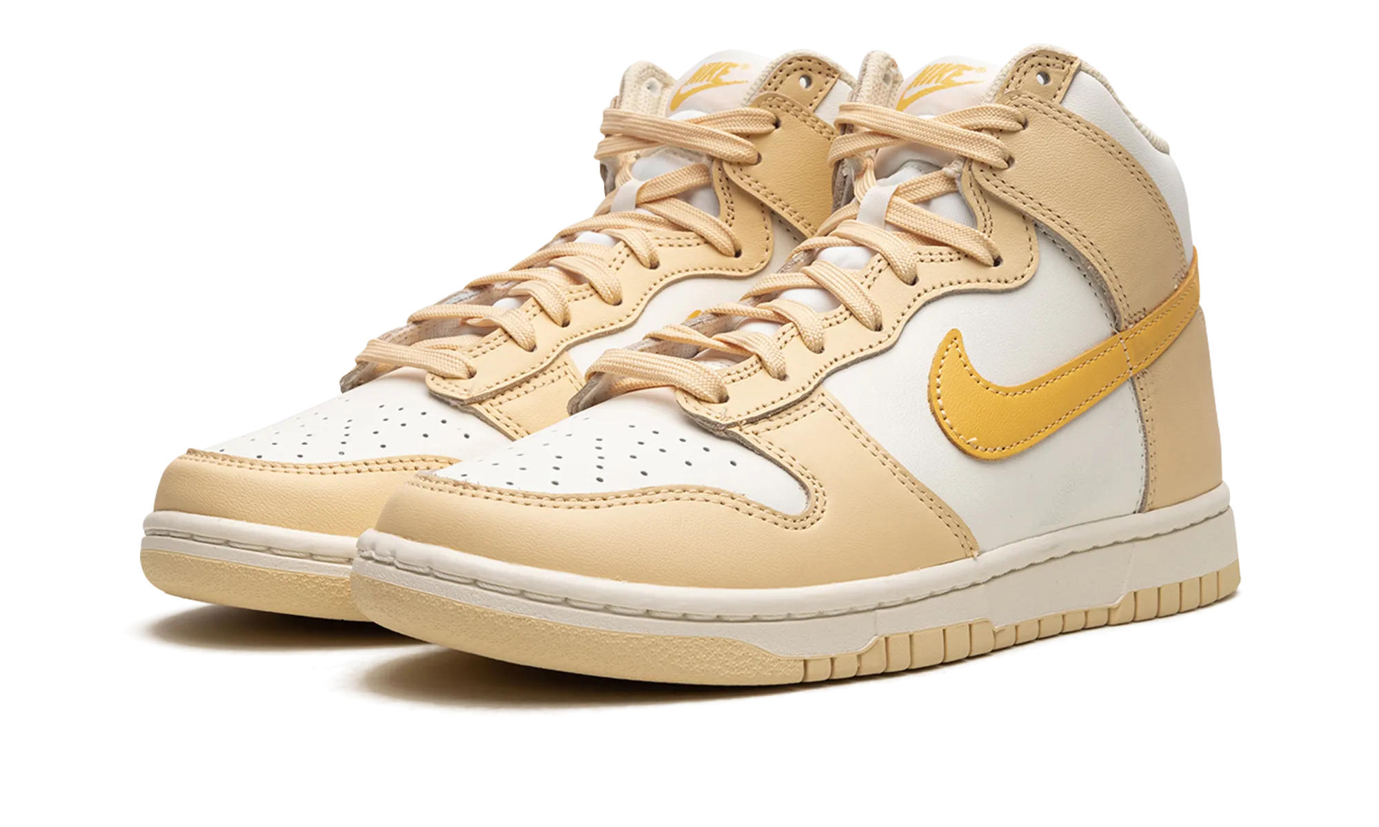 Steady Steps Canvas Soft DUNK HIGH WMNS "Pale Vanilla""
