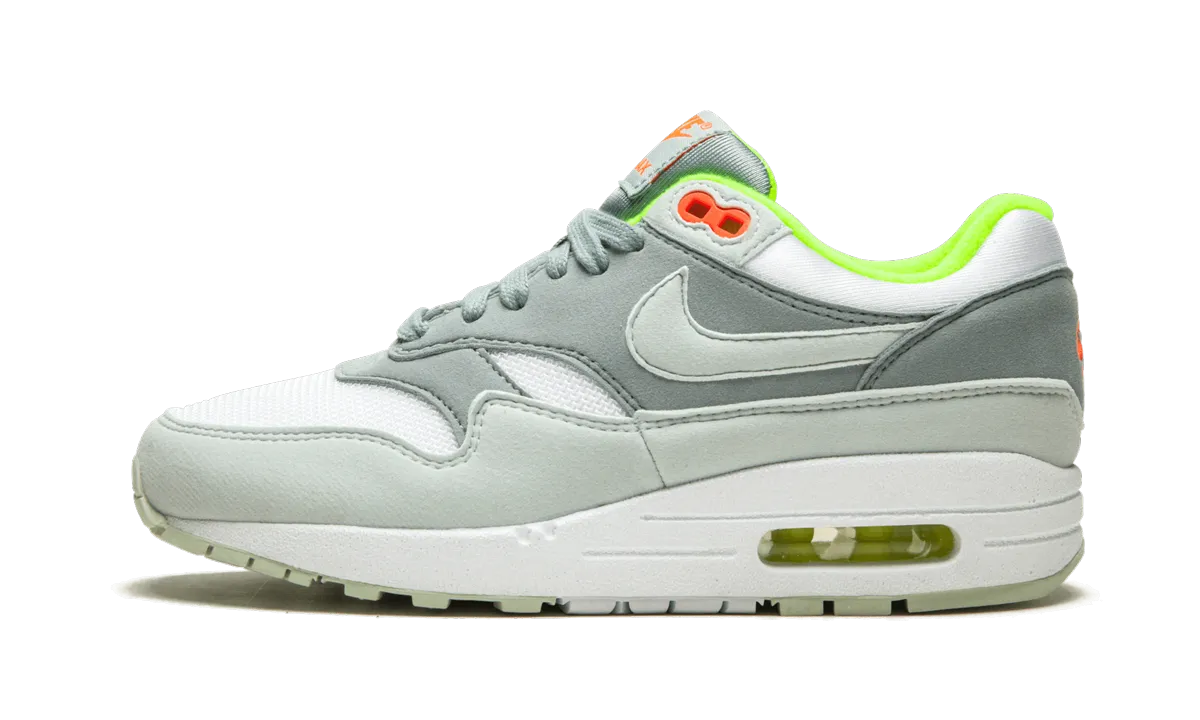 AIR MAX 1 WMNS "Barely Grey / Pumice" Relax Style Lunch Jog