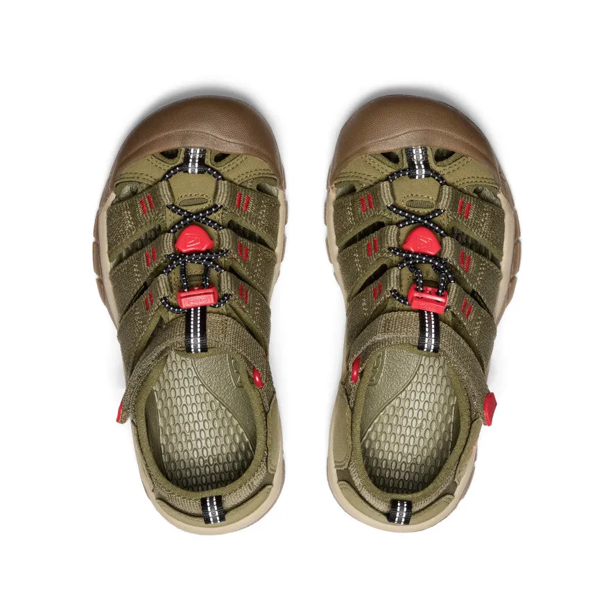Big Kids' Newport H2  |  Martini Olive/Aura Orange Easy Posture Neon Glow