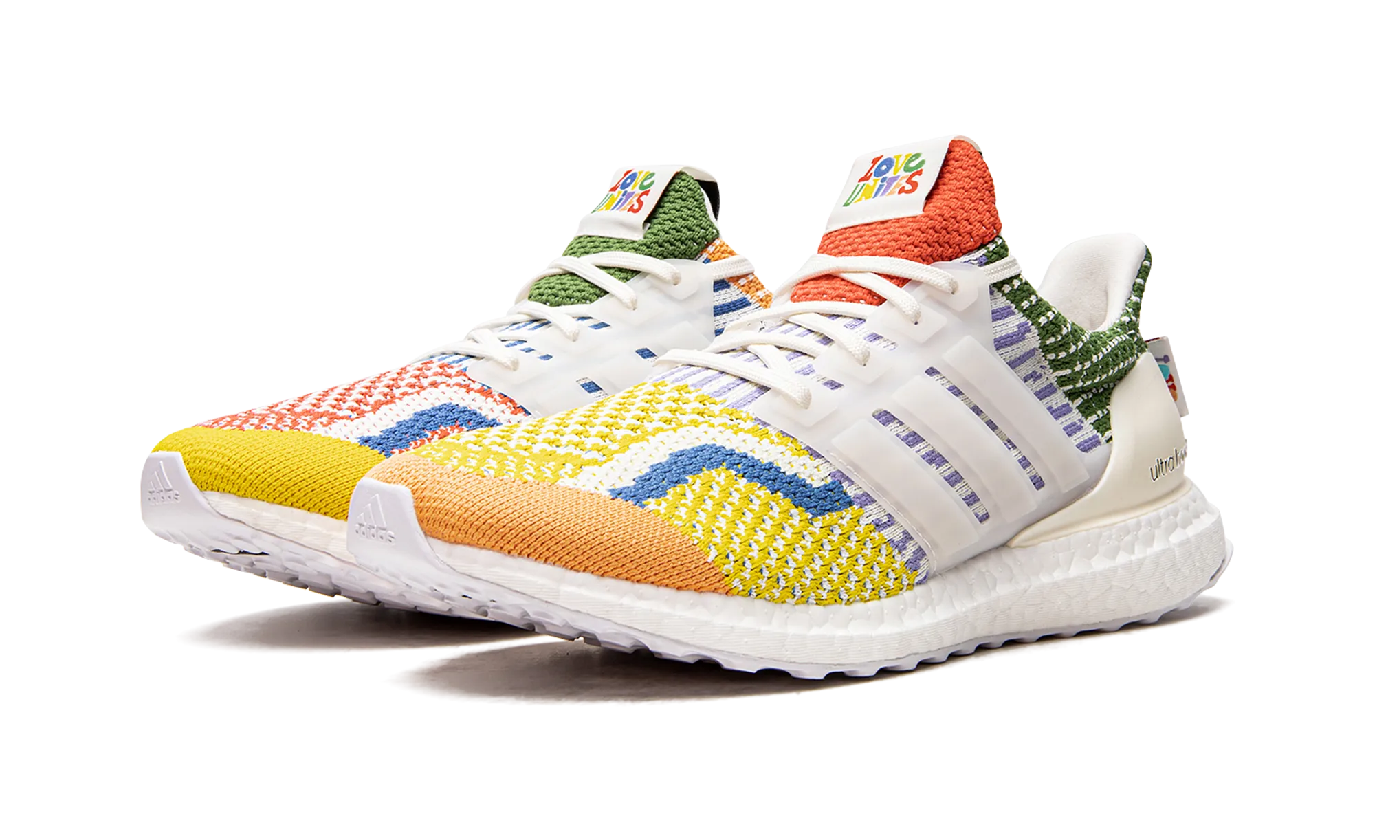 UltraBoost 5.0 DNA "Pride" Comfort Advantage