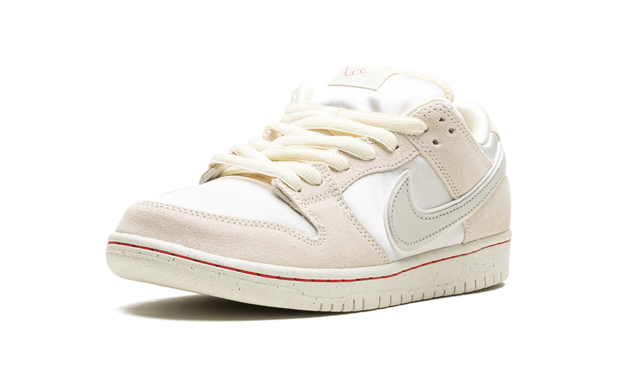 SB Dunk Low "Valentine's Day - Low Love Found" Holiday Comfort Classic Edge