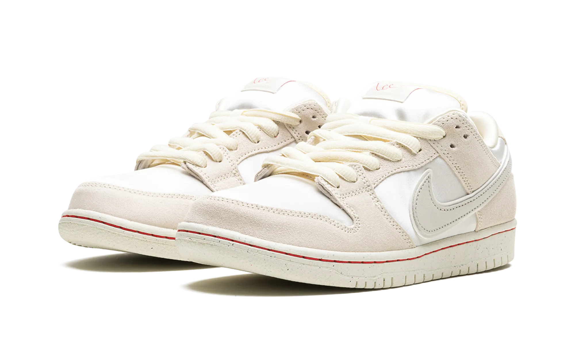 outfit pairing Urban Tasks SB Dunk Low "Valentine's Day - Low Love Found"