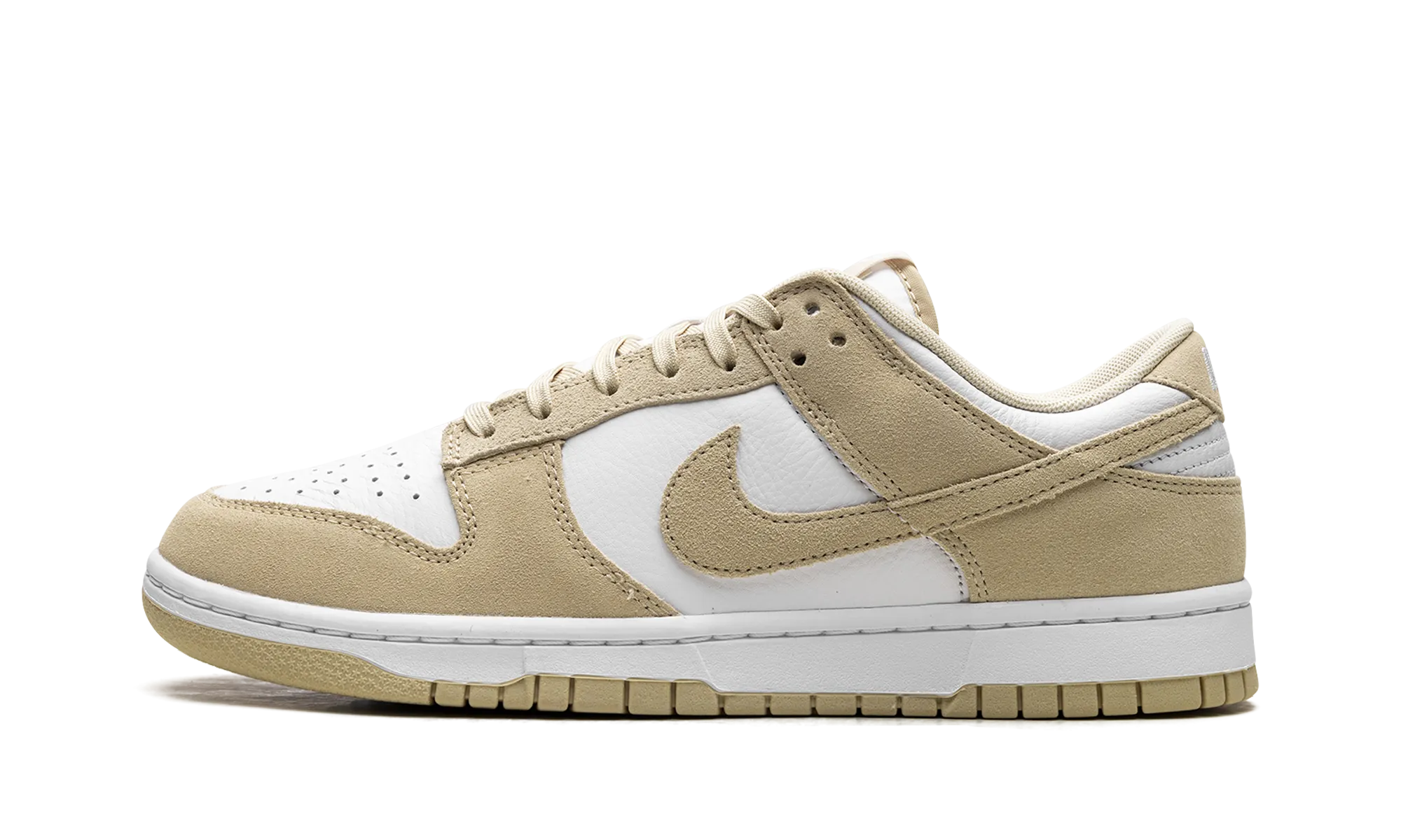 Live Soft Dunk Low SE "Team Gold Suede"
