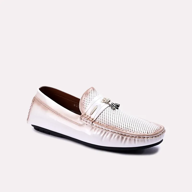 Comfortable Outsole Walk Ready Crispin White Perforated Tassel Loafers 0130860
