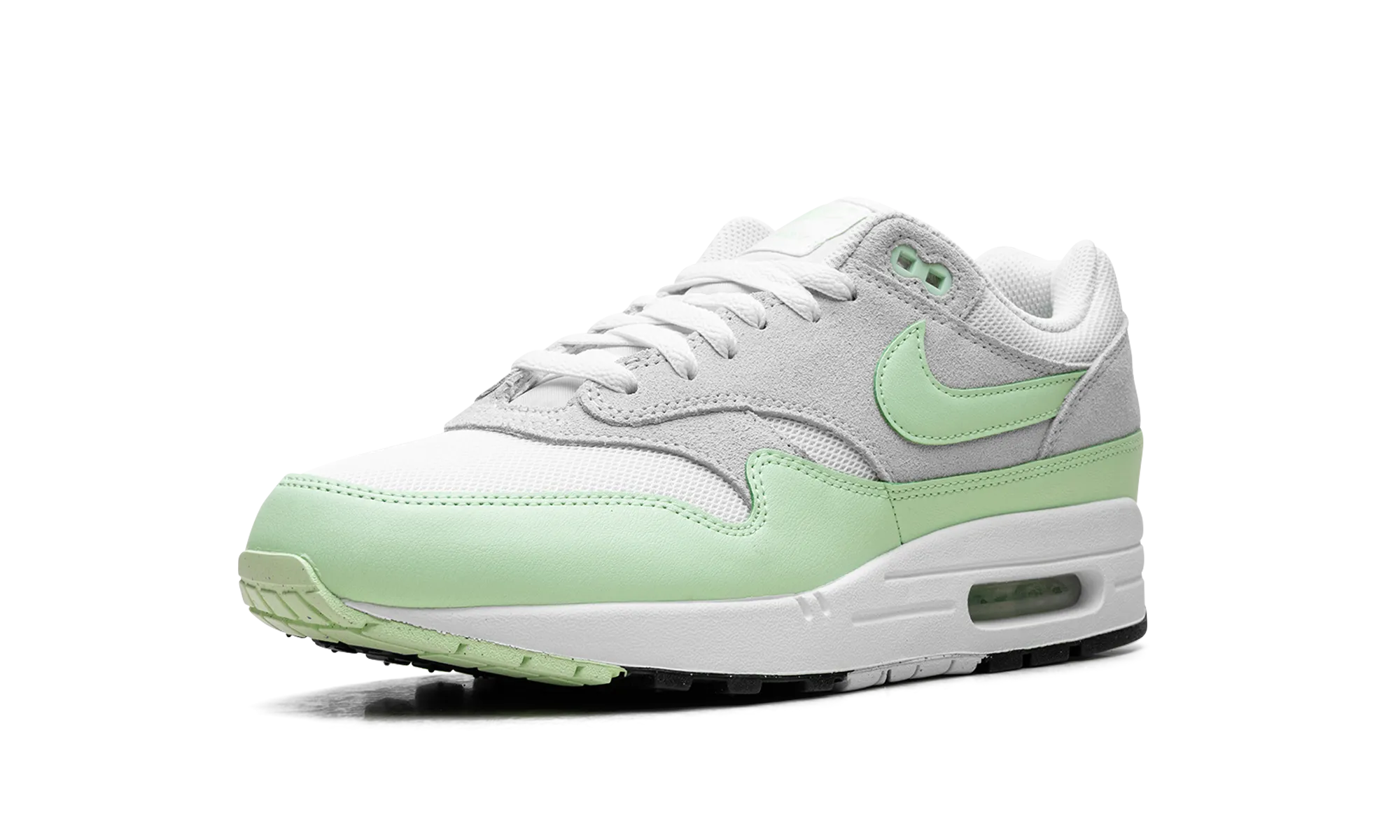 Air Max 1 Essential "Vapor Green" Subtle colors