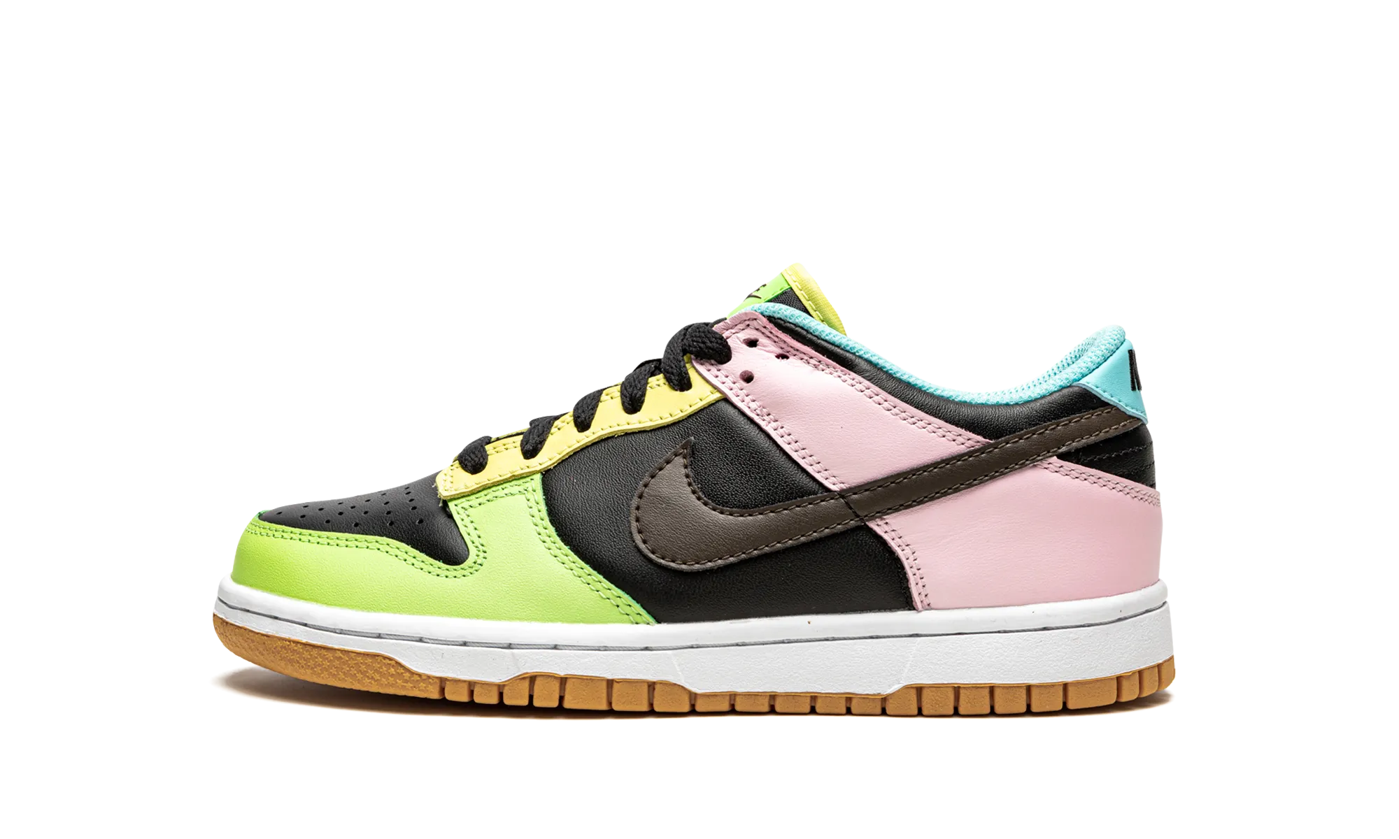 Neat Style Dunk Low SE GS "Free 99"