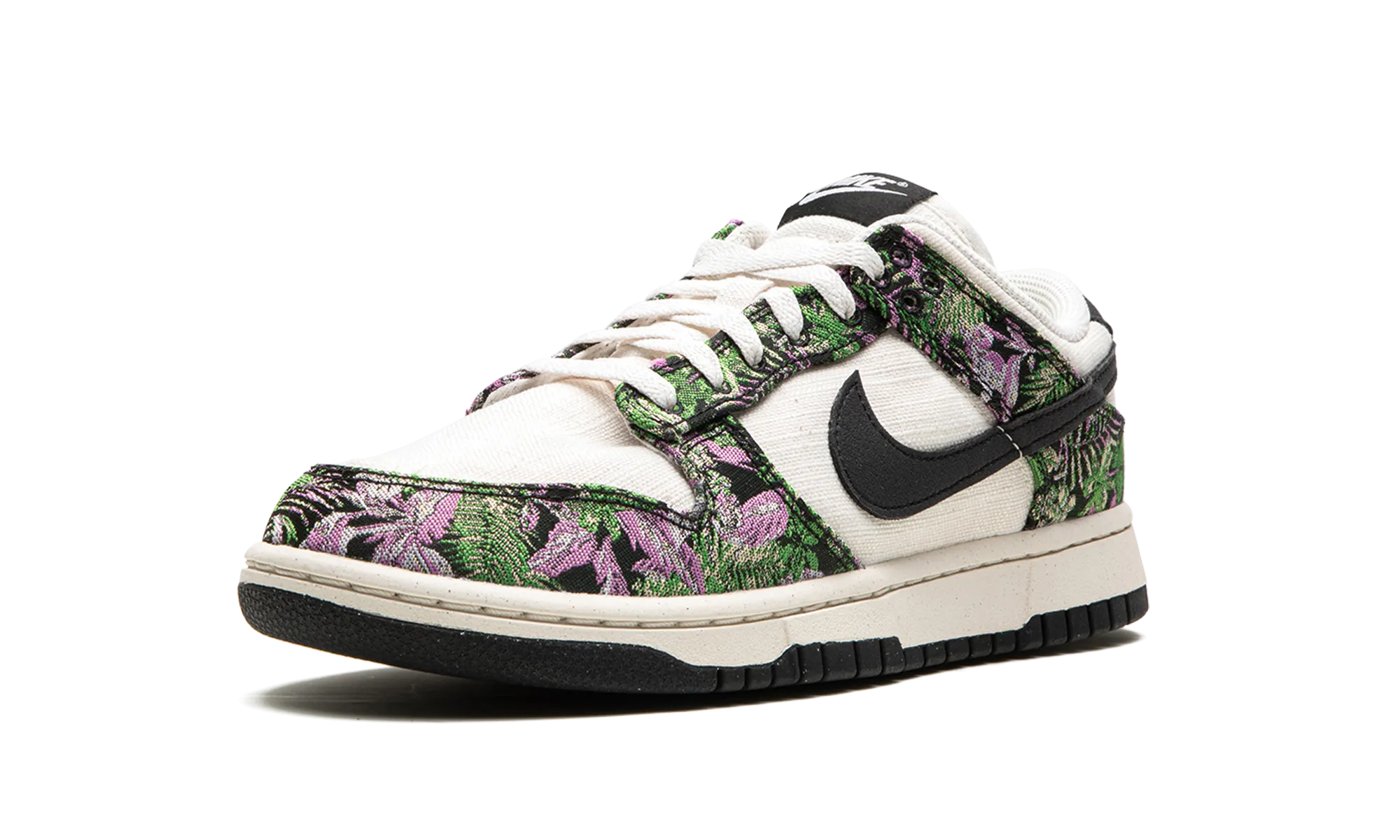 DUNK LOW WMNS "Floral Tapestry" Modern Minimal Field Step