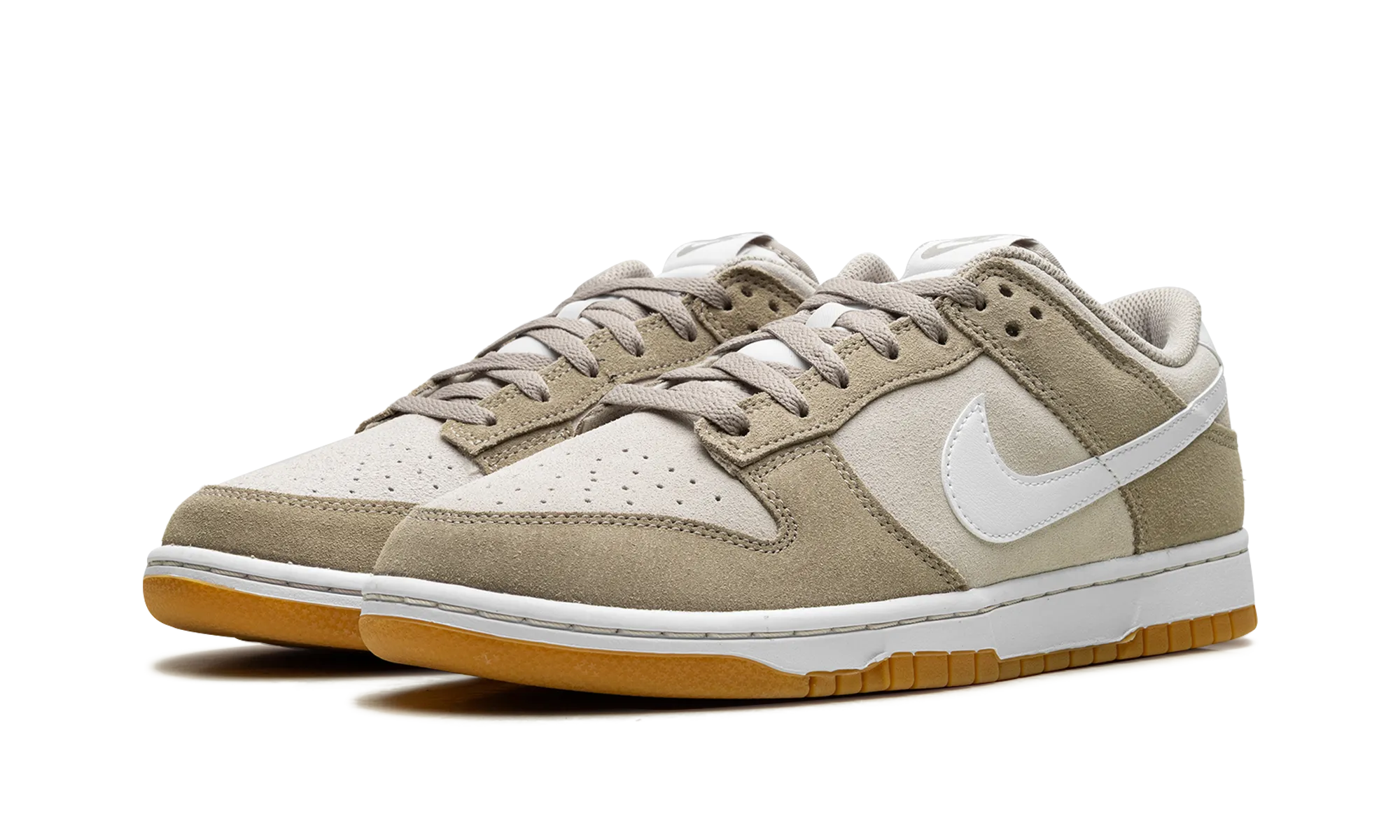 Dunk Low "Light Orwood Brown" Leisure Day Bridge Walk