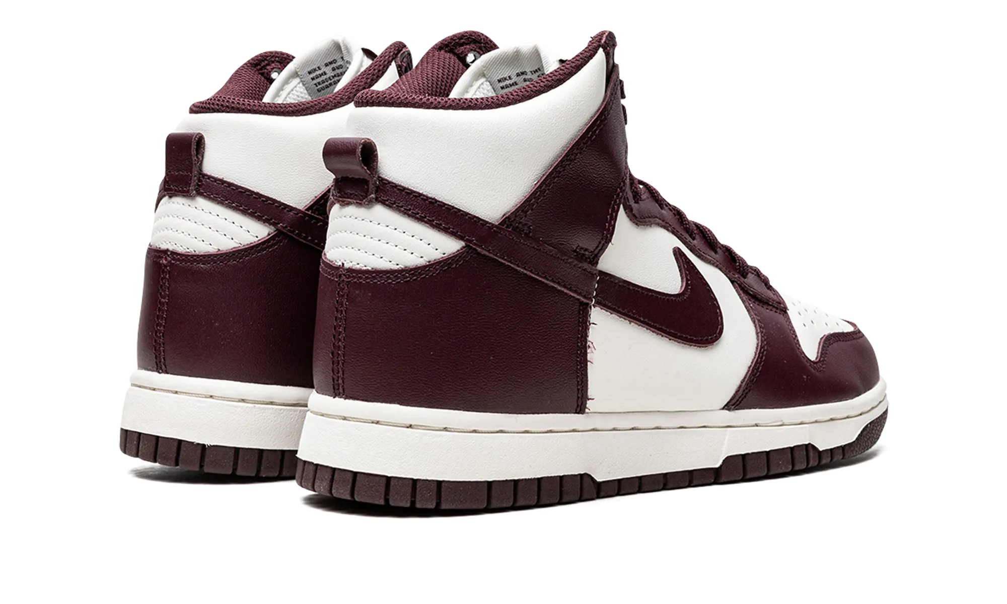 indoor mode DUNK HIGH WMNS "Burgundy Crush"