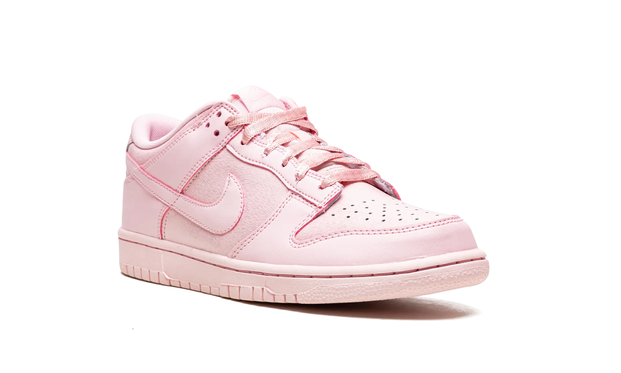 Dunk Low "Prism Pink" Urban Adventure