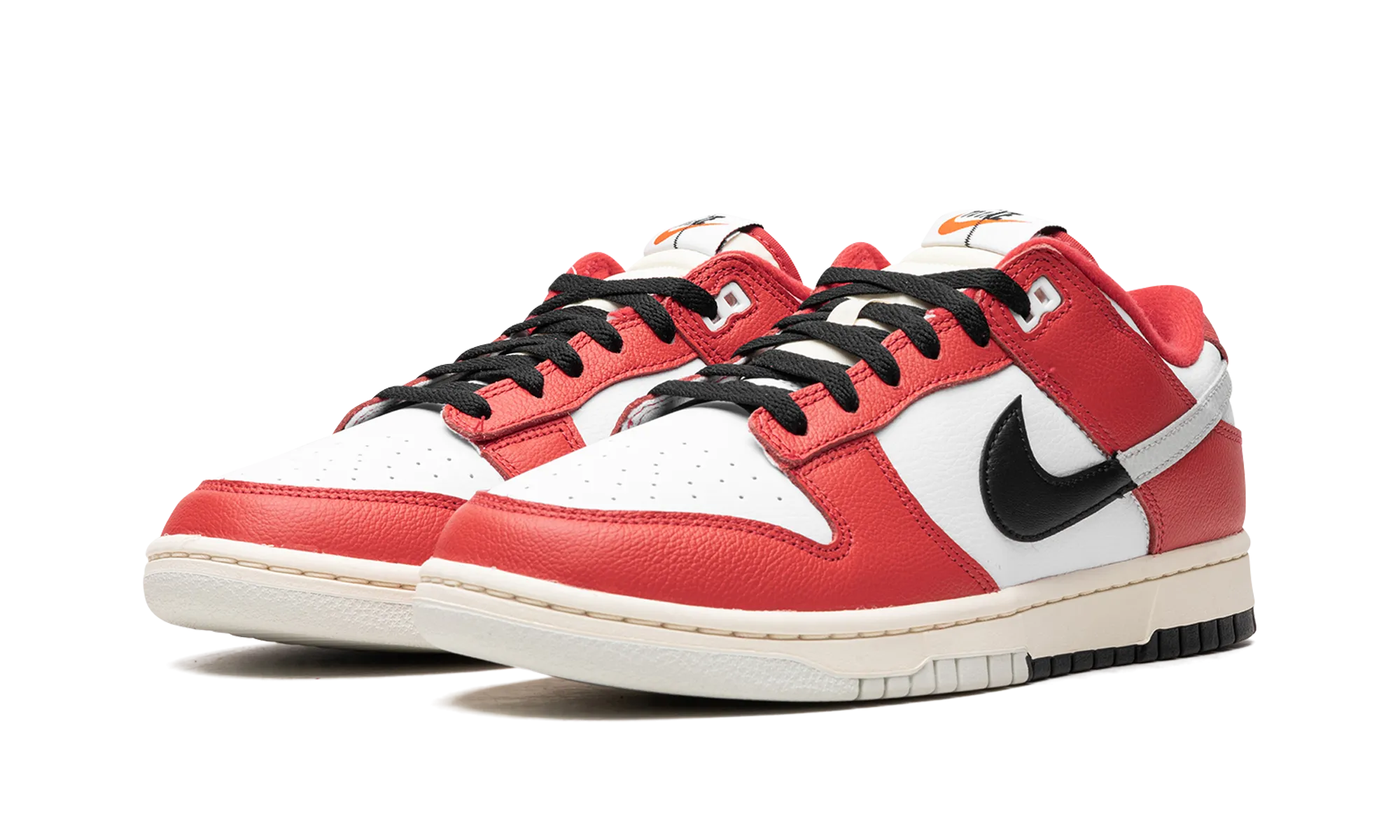 Dunk Low "Chicago Split" Cushion Feel Urban Tasks