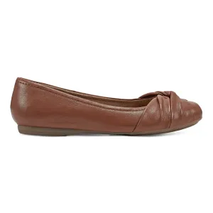 Quick Start Pavement Ready Jacci Lightweight Round Toe Slip-on Dress Flats